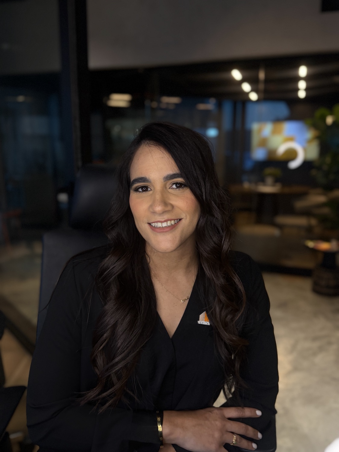 Luz Rodríguez, asesora de Veritat Real Estate, te invita al Veritat Orange Weekend Punta Cana del 23 al 25 de octubre de 2026