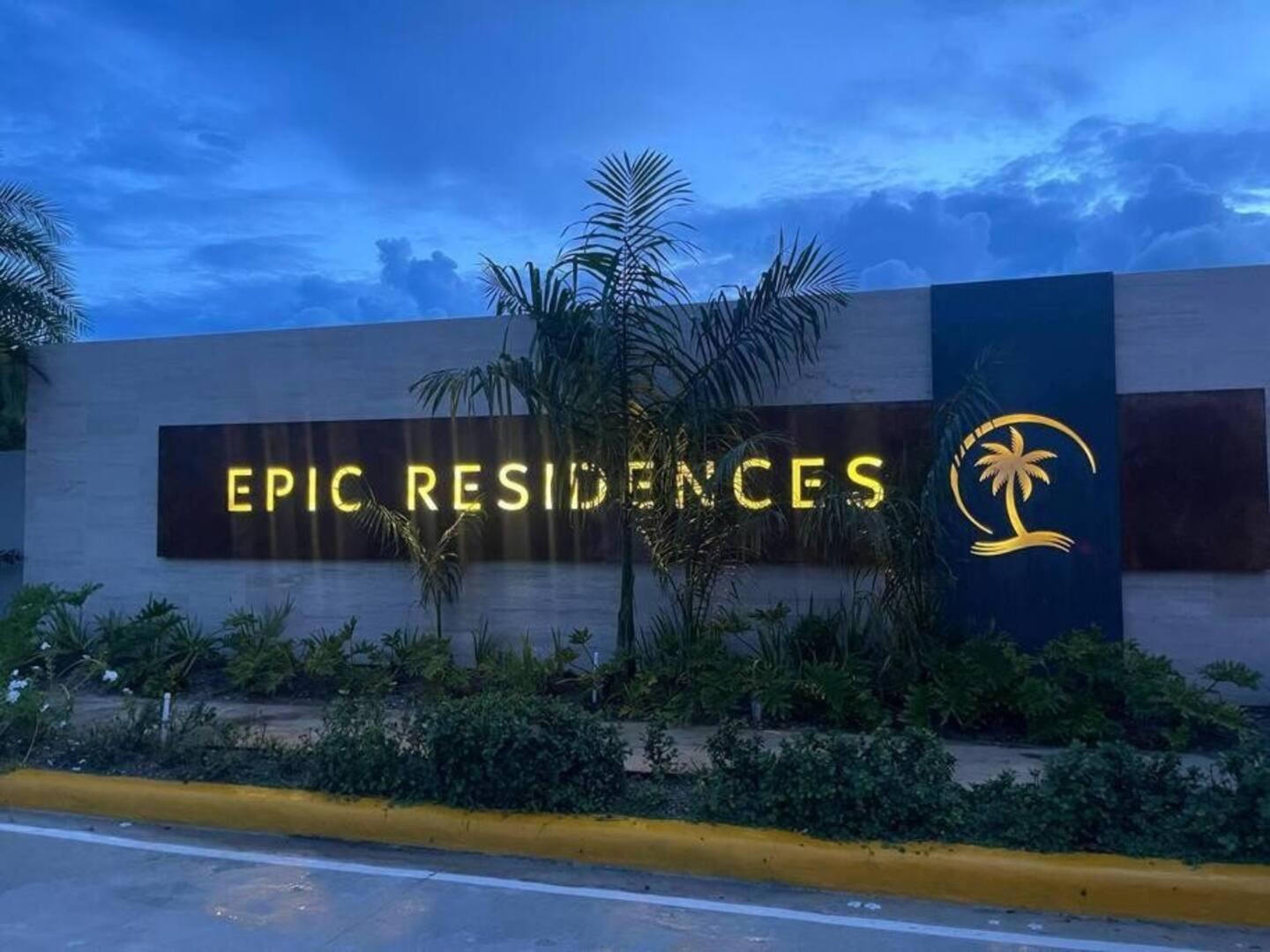 Epic River Punta Cana | Proyecto Residencial con Piscinas y Town Houses