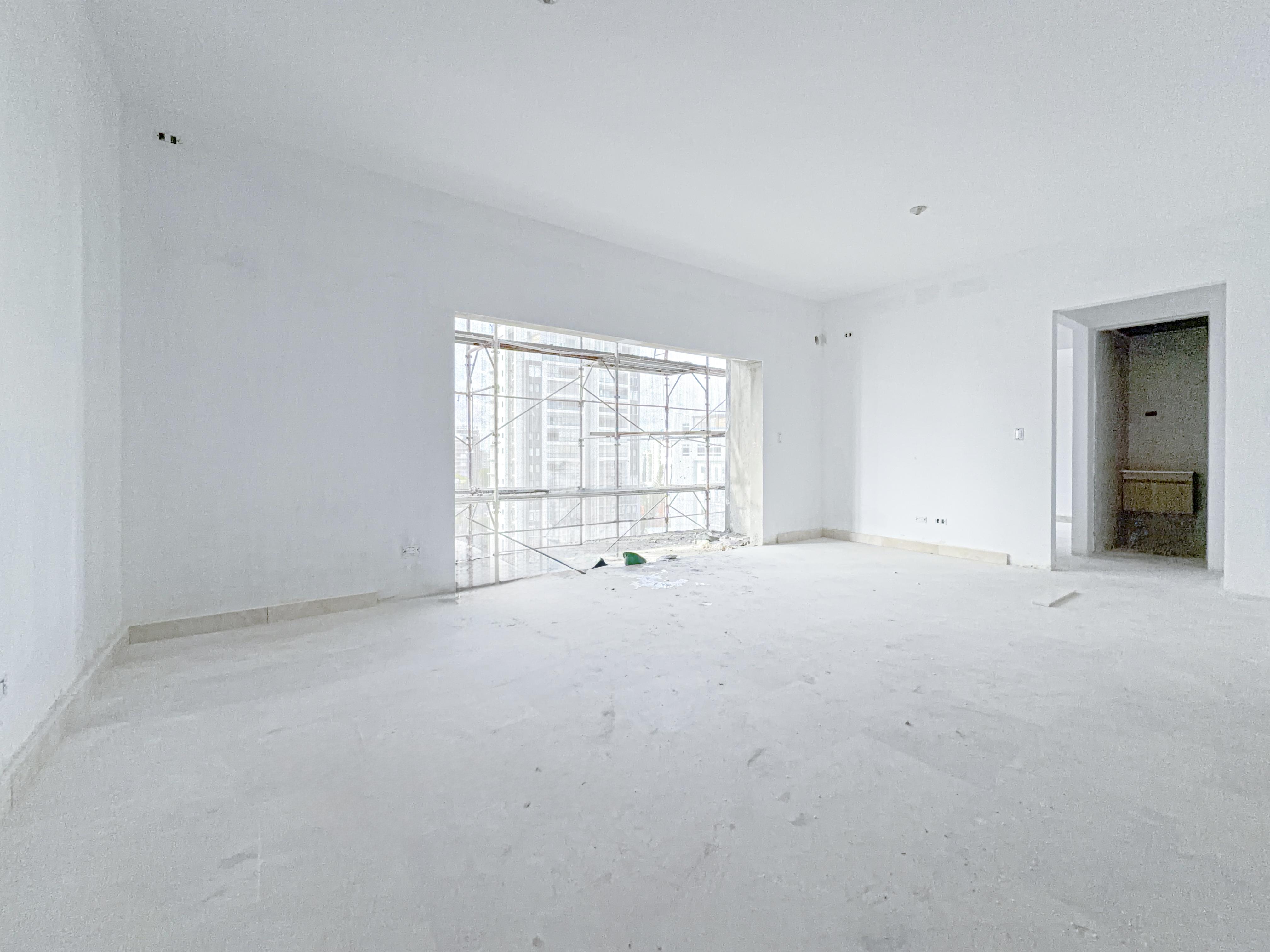 Apartamento 2Hab+Estudio en Torre Familiar Piso Alto