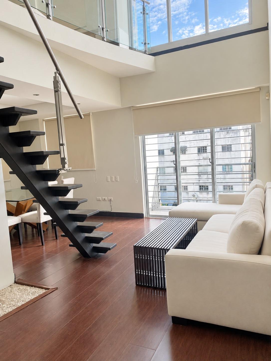 Apartamento tipo Loft amueblado de 1 Habitación