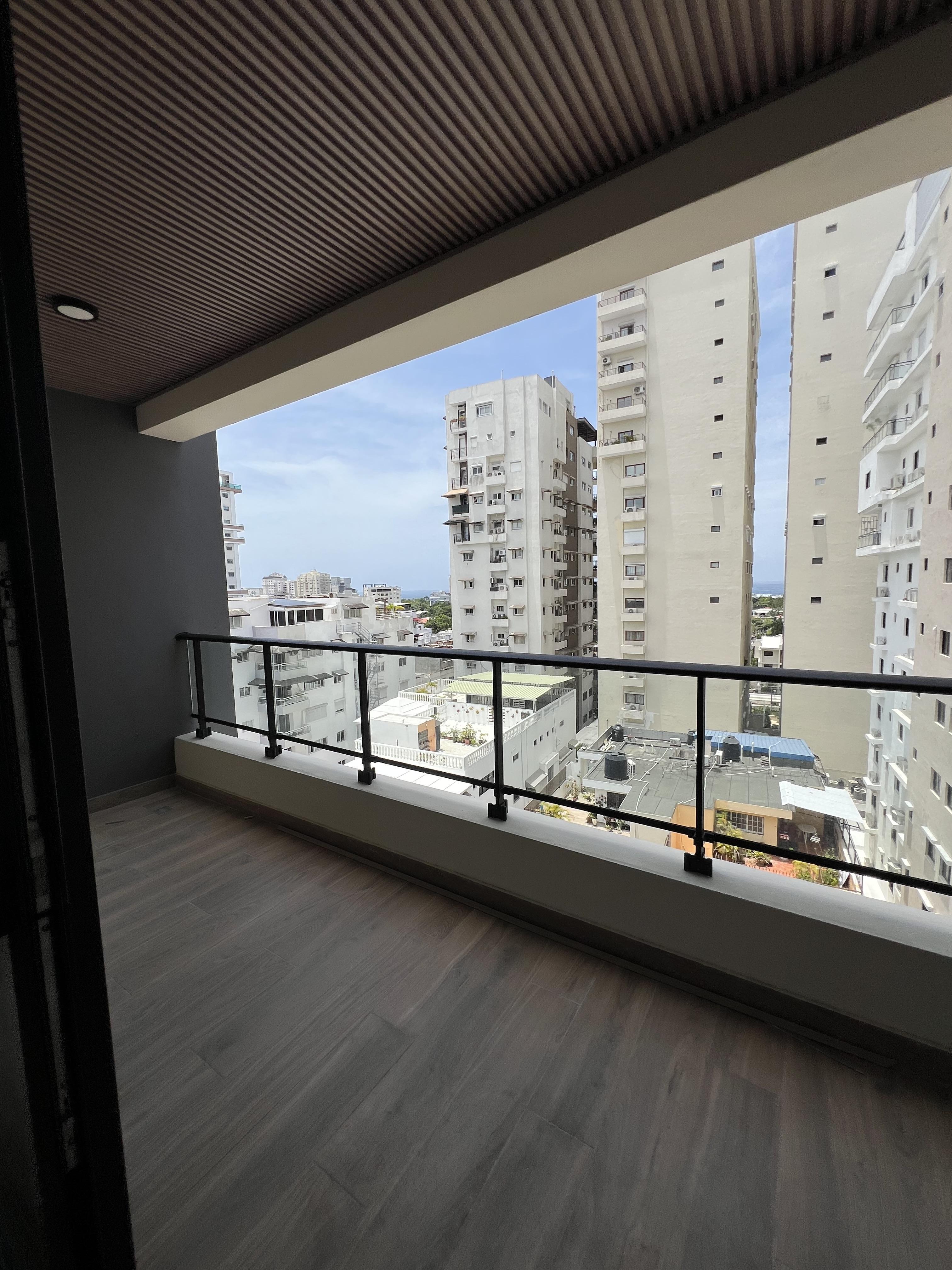 Apartamento a estrenar de 2 Habitaciones y con vista al mar