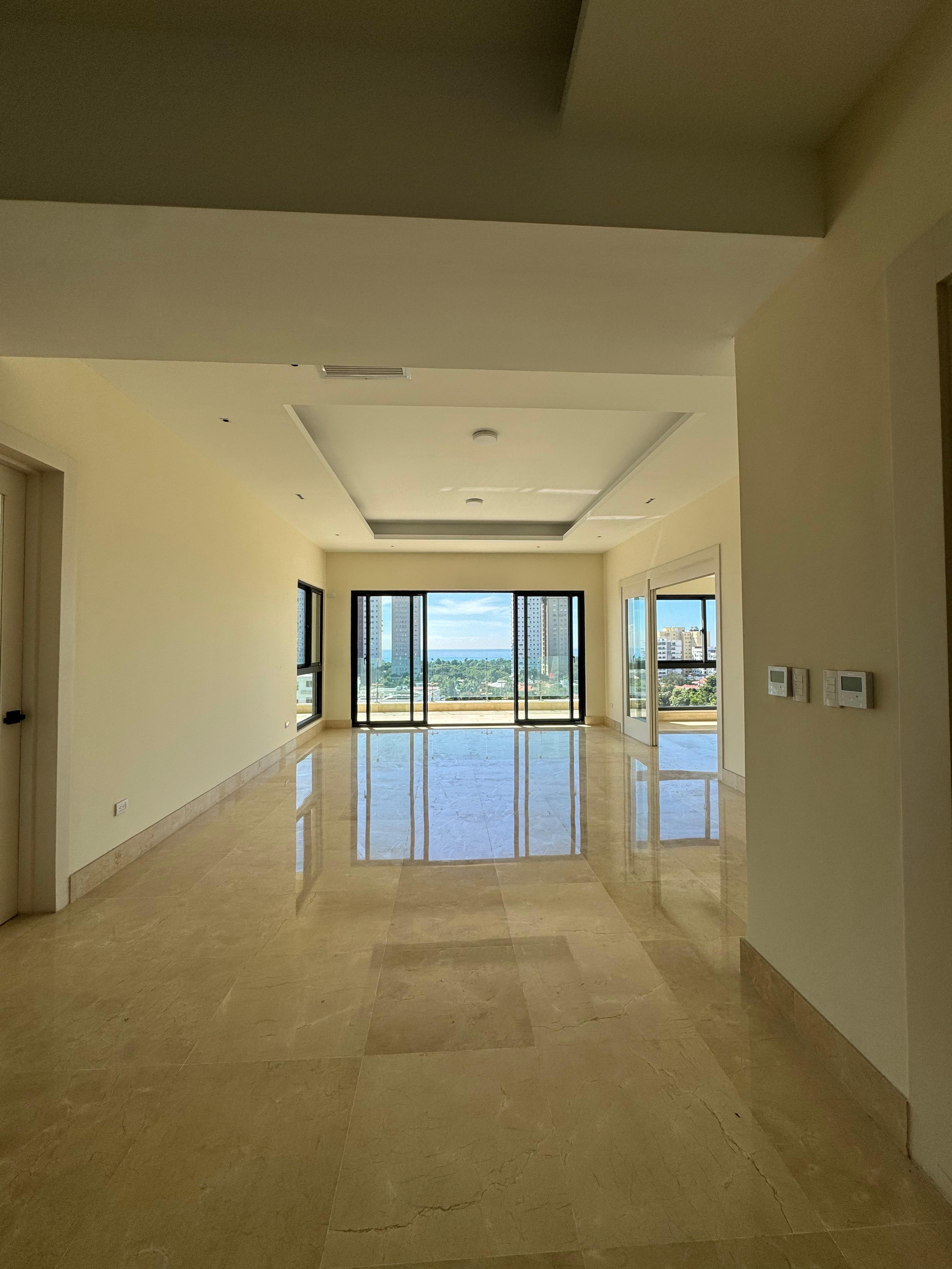 Apartamento de lujo en los cacicazgos con vista al mar