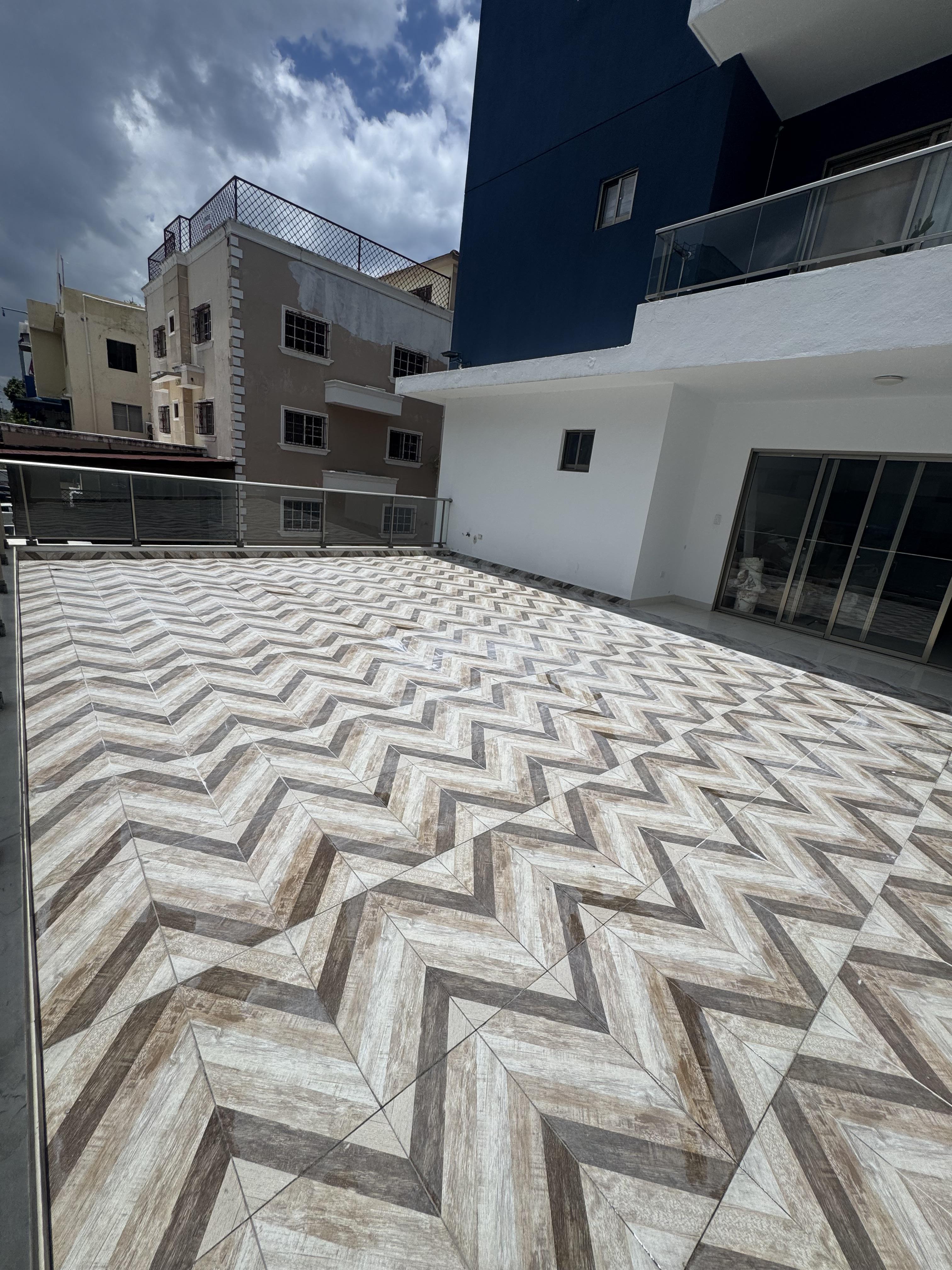 Apartamento de 3 habitaciones mas terraza en bella vista