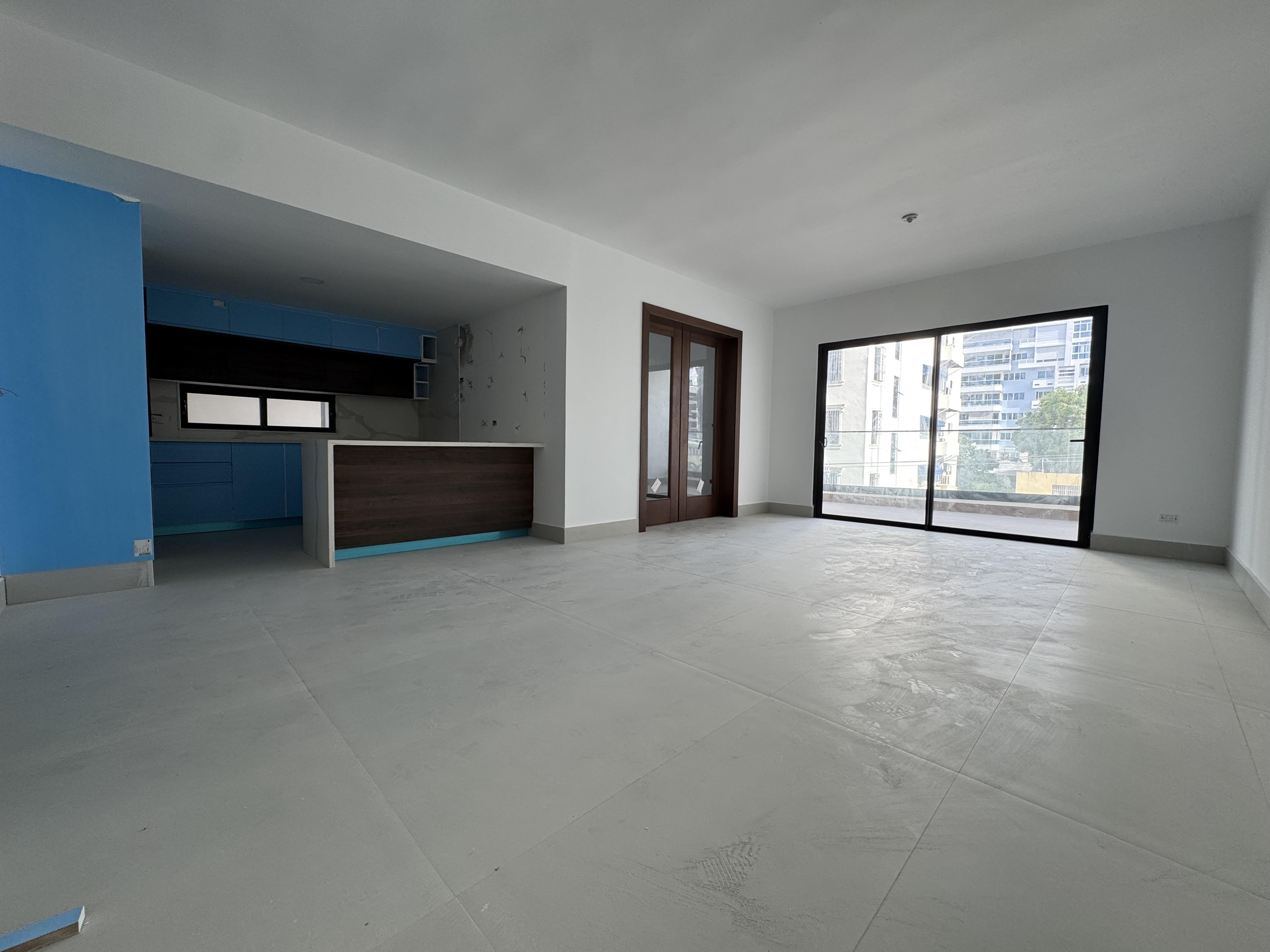 Apartamento de 3 Habitaciones 3 Parqueos Naco US$545,000