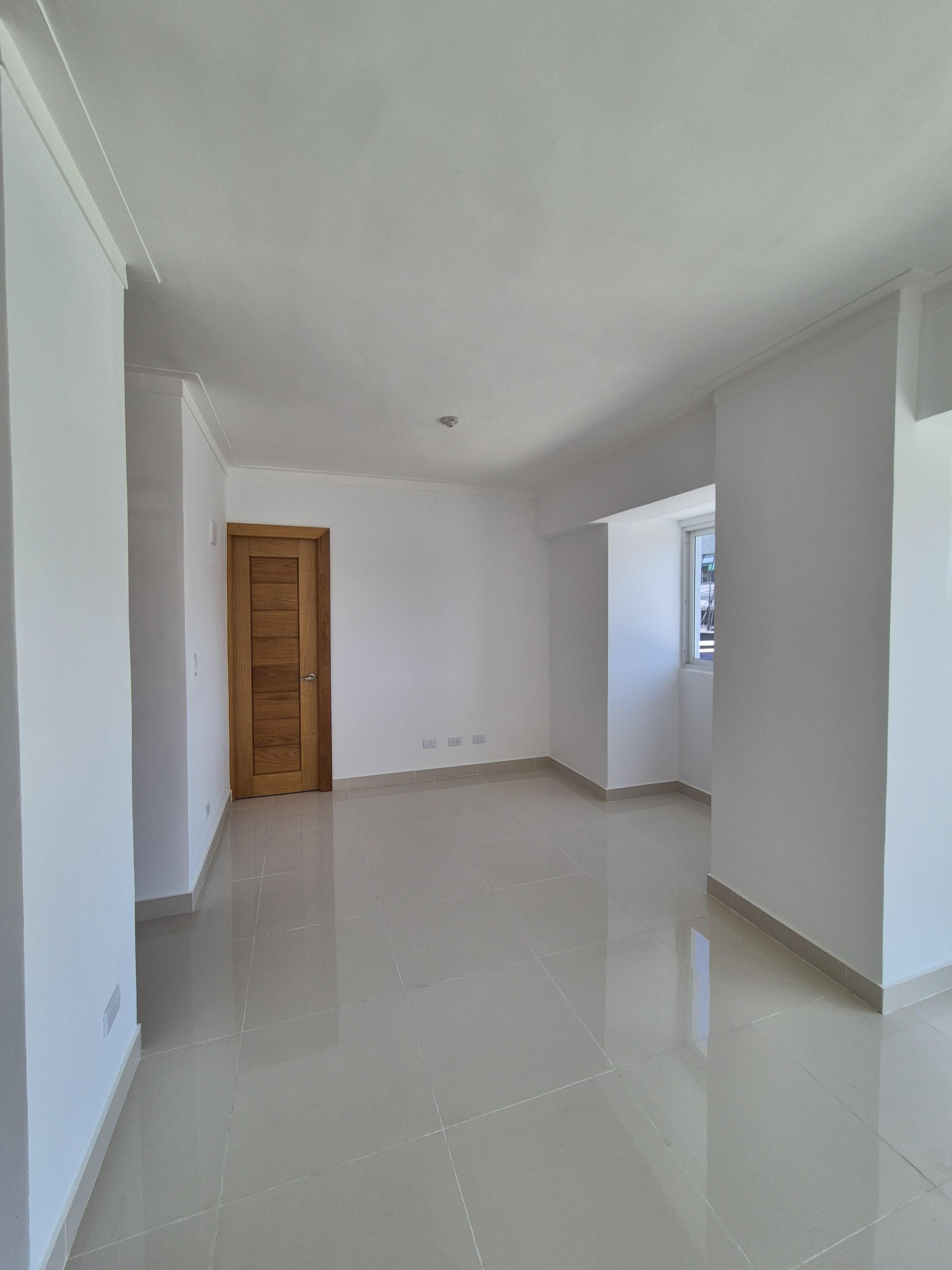 Apatamento de 3 habitaciones en el Millon