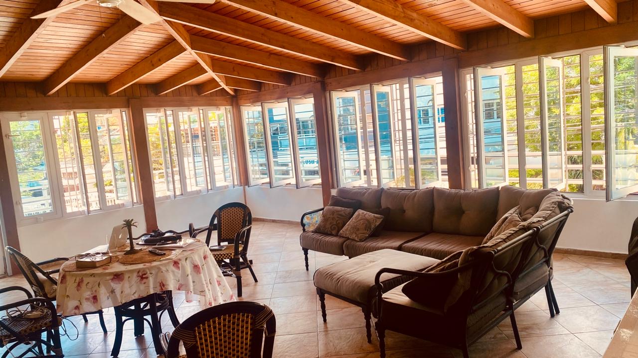 APARTAMENTO CON TERRAZA EN MIRADOR NORTE