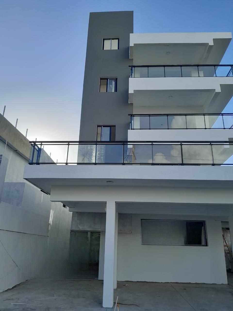 Apartamento en Av. Hípica, foto 2