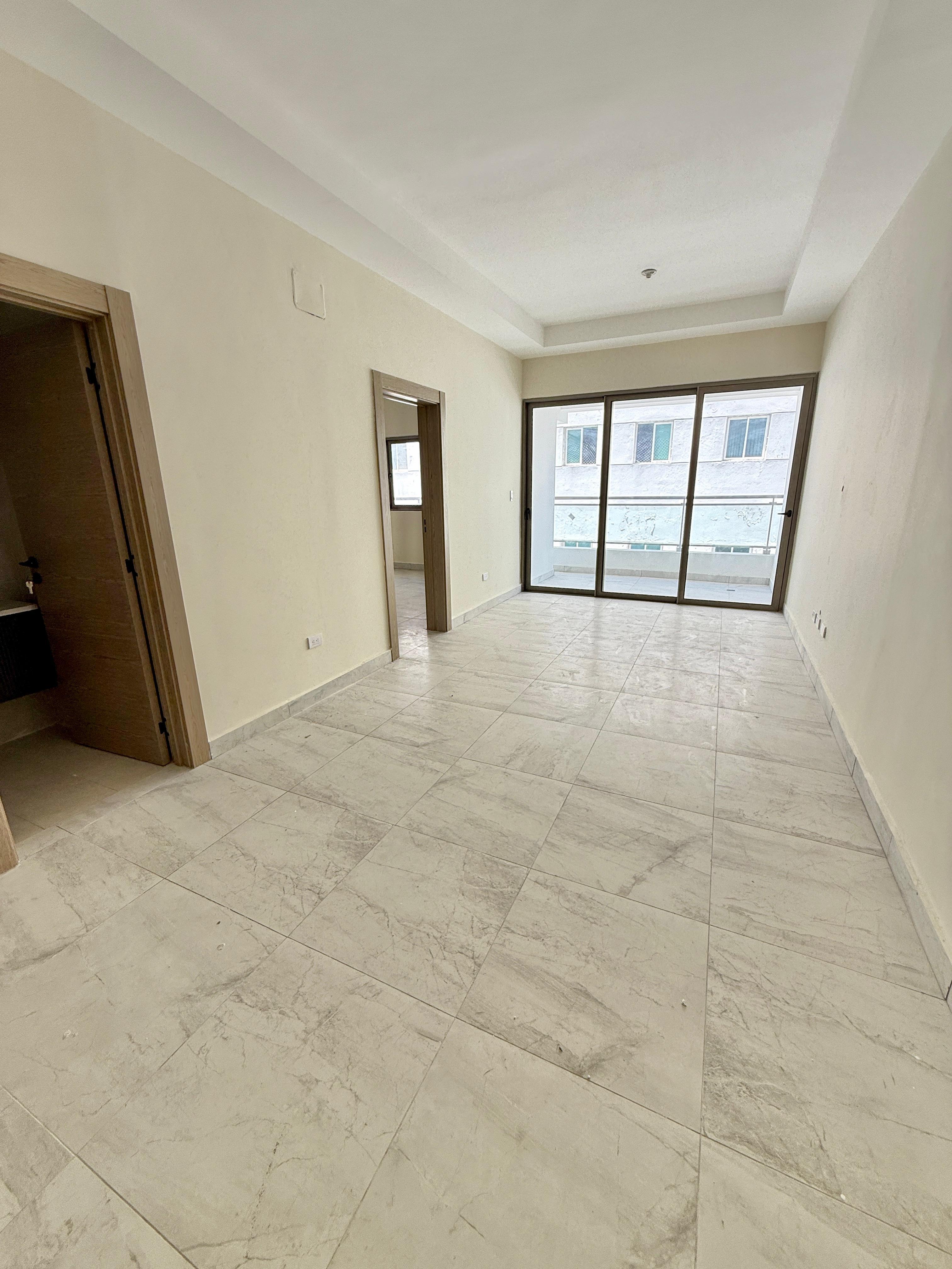 Amplio apartamento en venta en La Esperilla