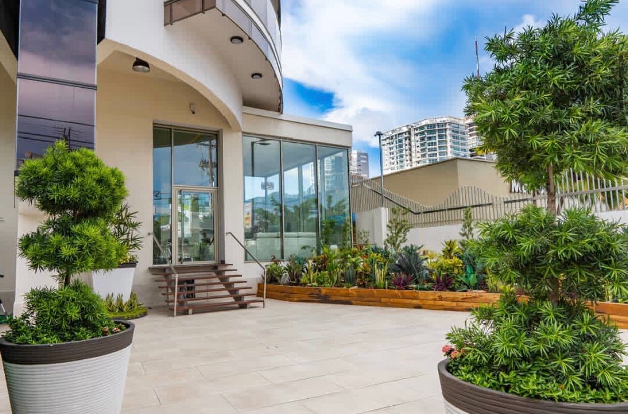 Torre elipse Bella Vista Brickapple Realty Group