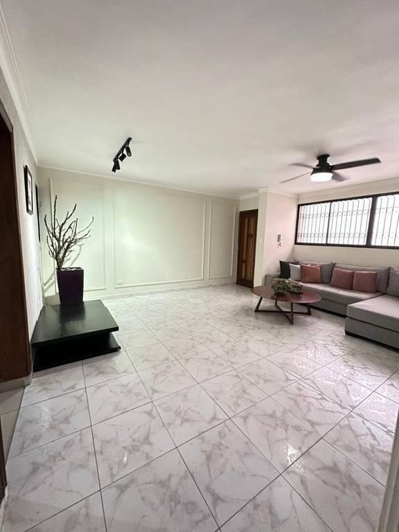 Apartamento en venta - Evaristo Morales
