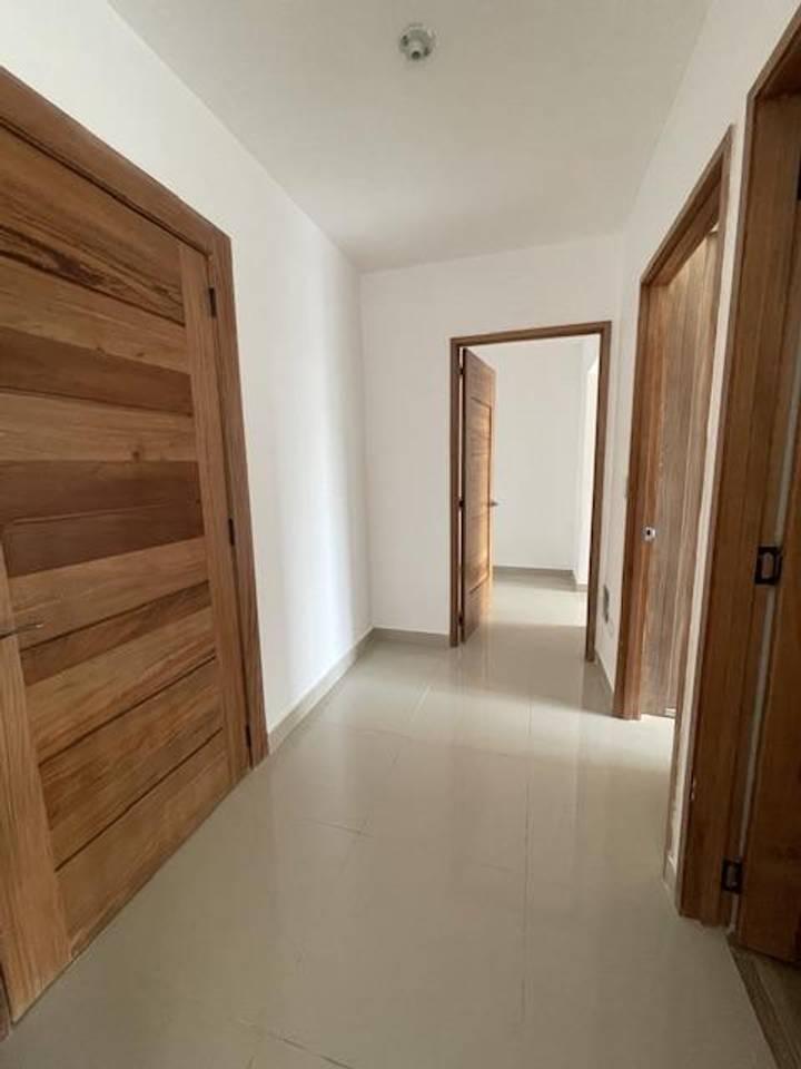 Moderno apartamento en Arroyo Hondo Viejo