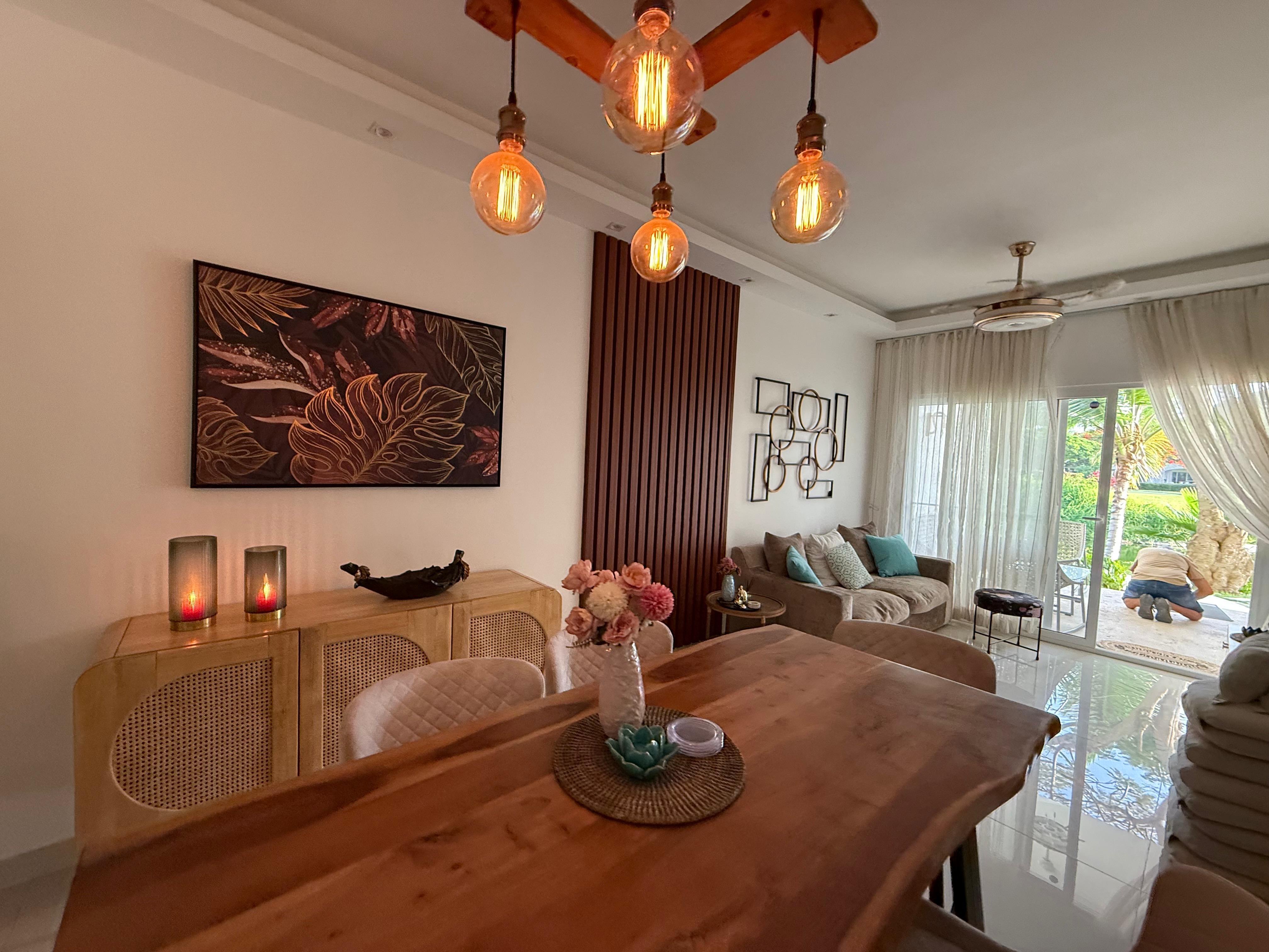 Apartamento Amueblado en Alquiler en Cocotal Golf Suites, Punta Cana | Primer Nivel con Vista al Lago