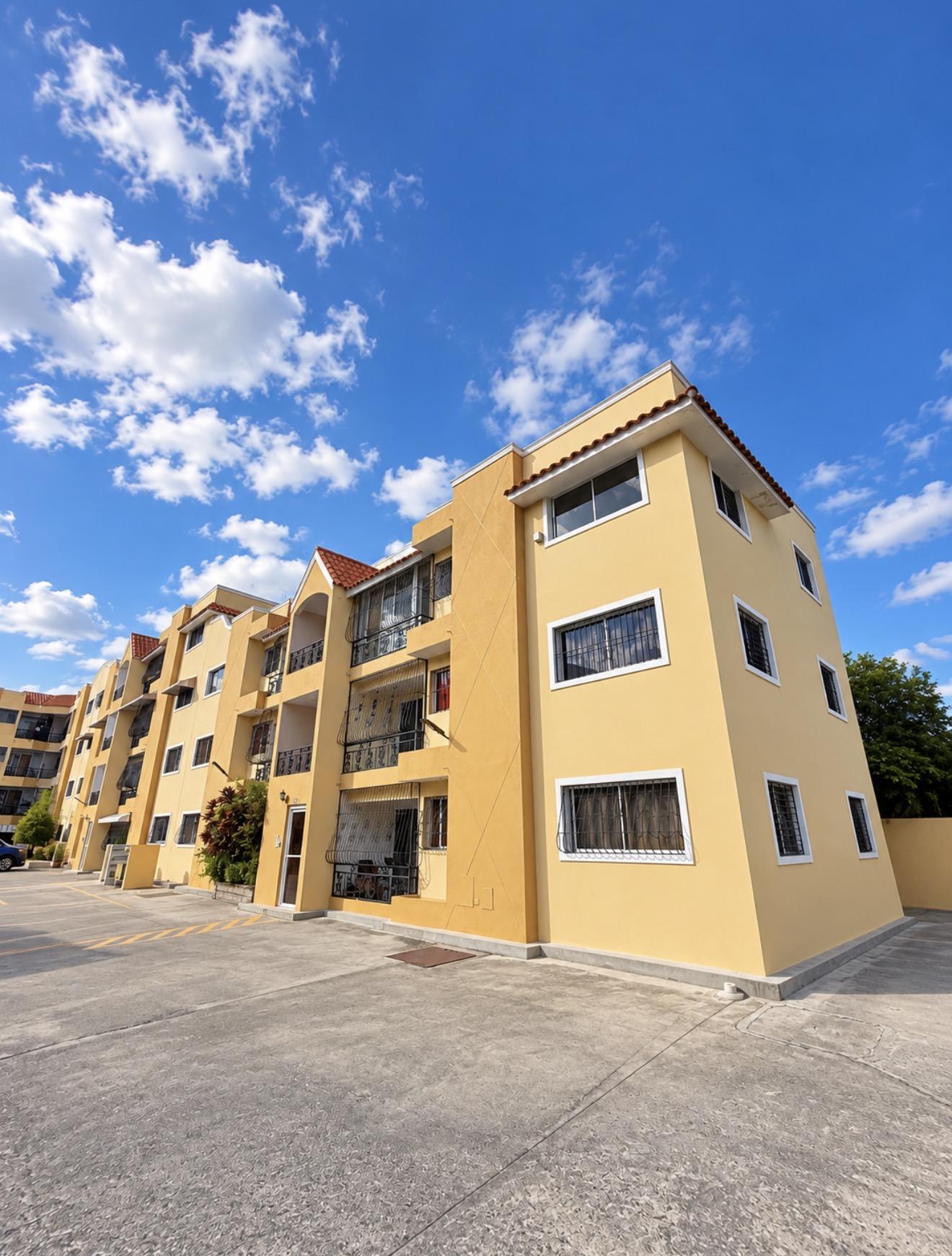 Apartment in El Embrujo Iii