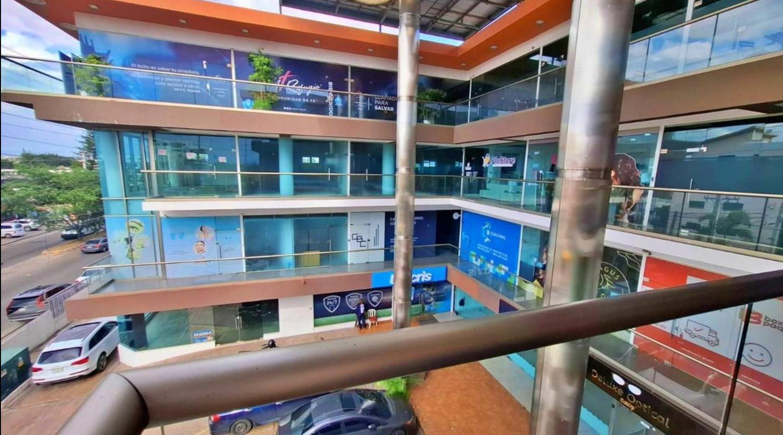 Commercial space in Arroyo Hondo