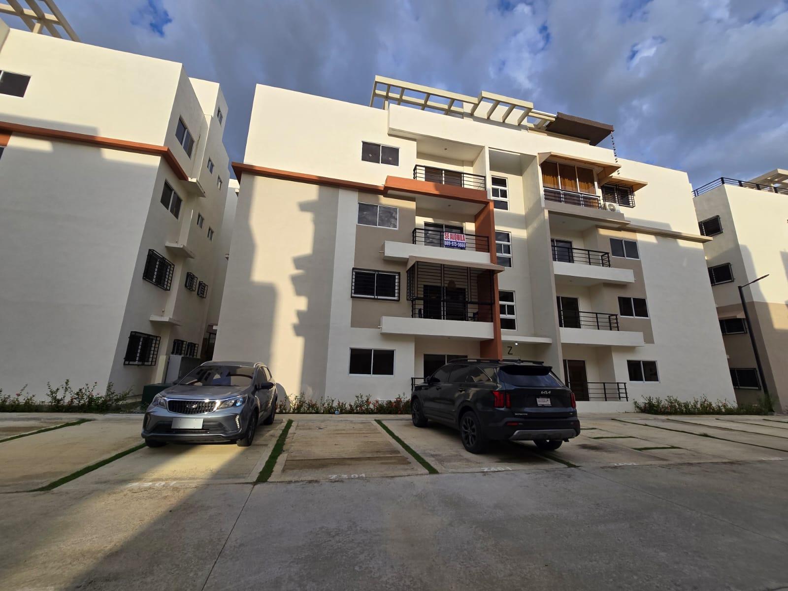 Apartamento en Jacobo Majluta 2do nivel, Terrazas del Arroyo
