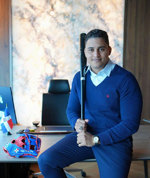 Robert De La Cruz, CEO de Apartamentos RD