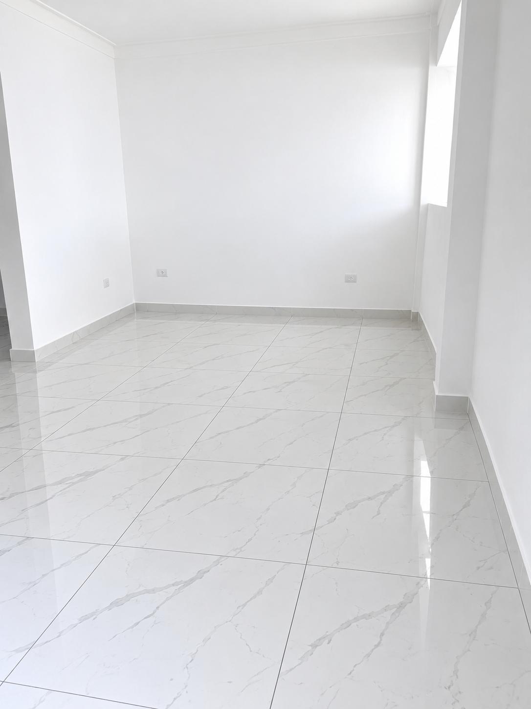 A estrenar 1er nivel en Santo Domingo Oeste
