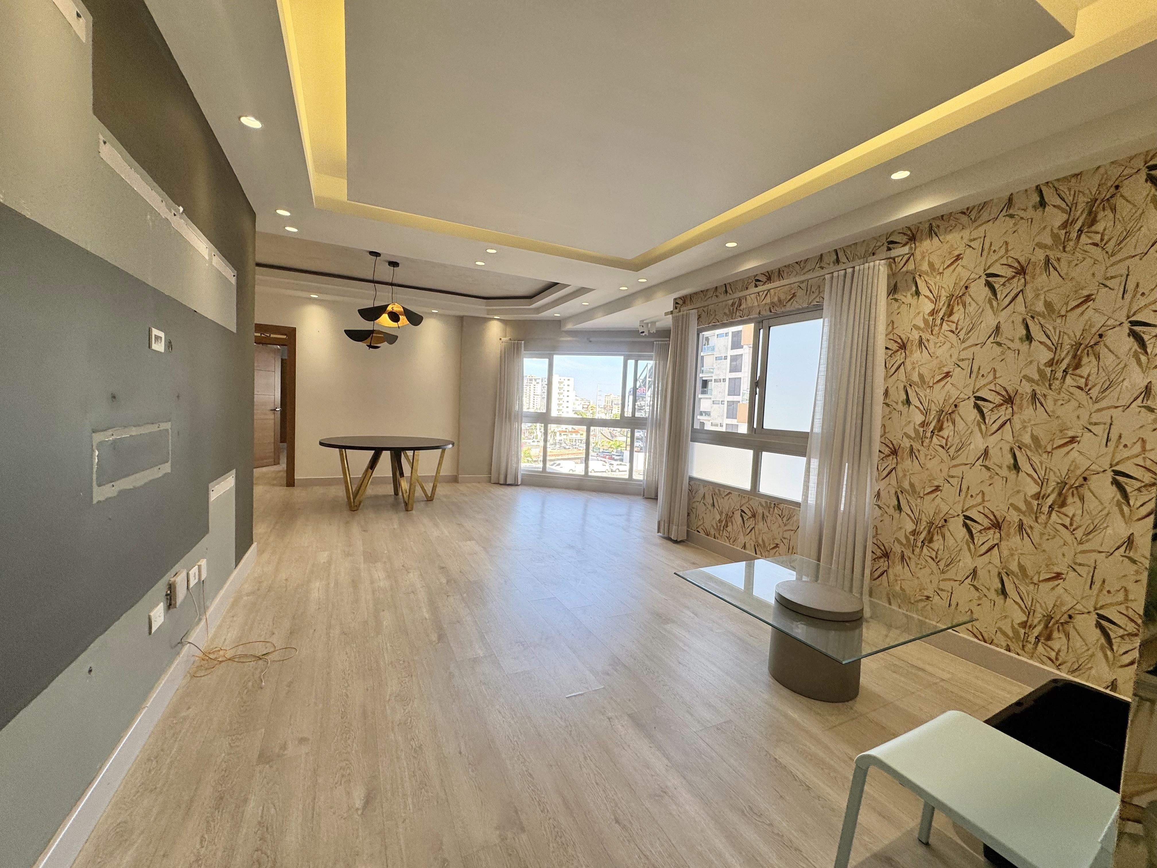 Se vende o alquila apartamento de 2 habitaciones en La Esperilla