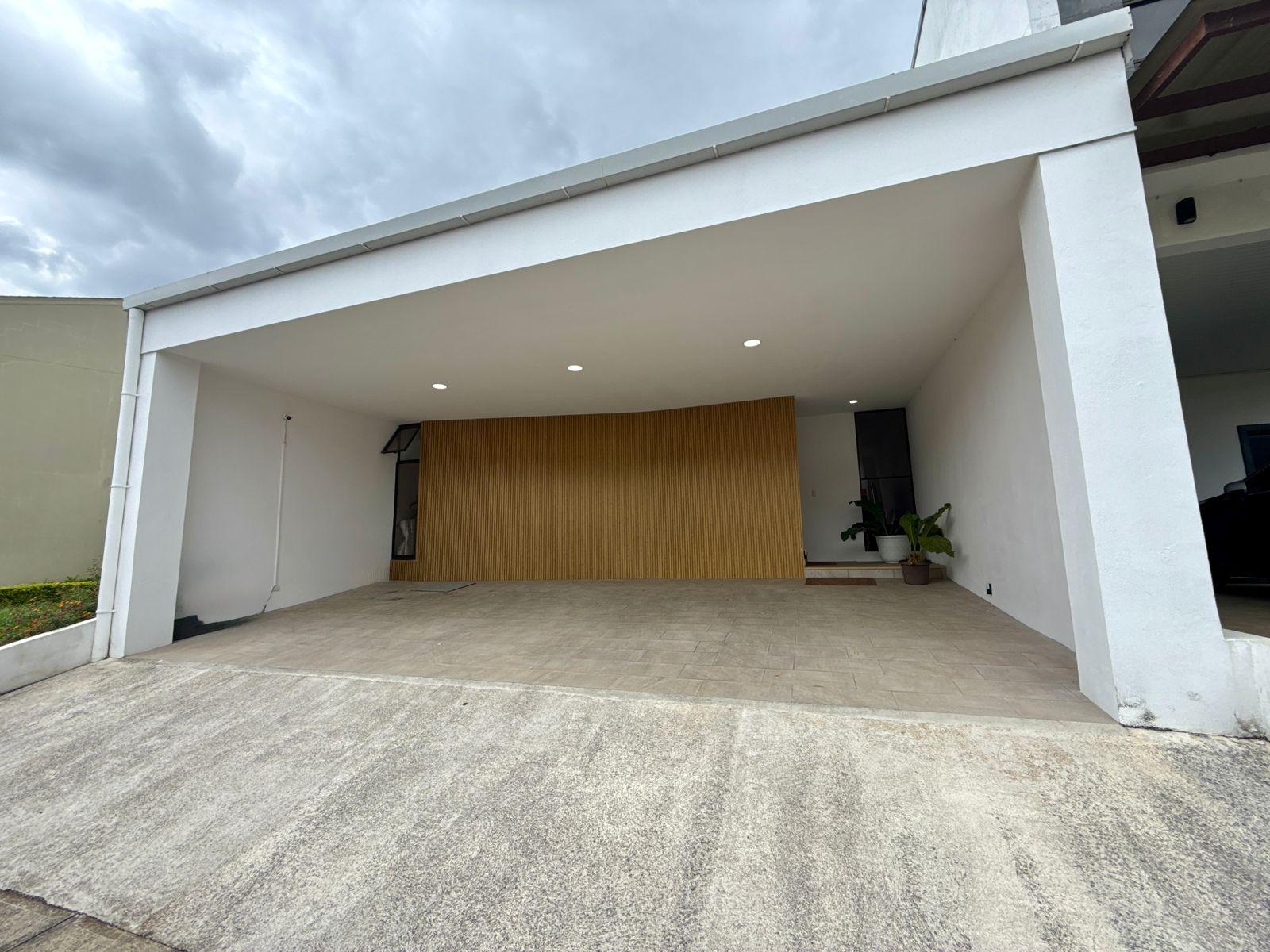 House at Condominio Montezuma