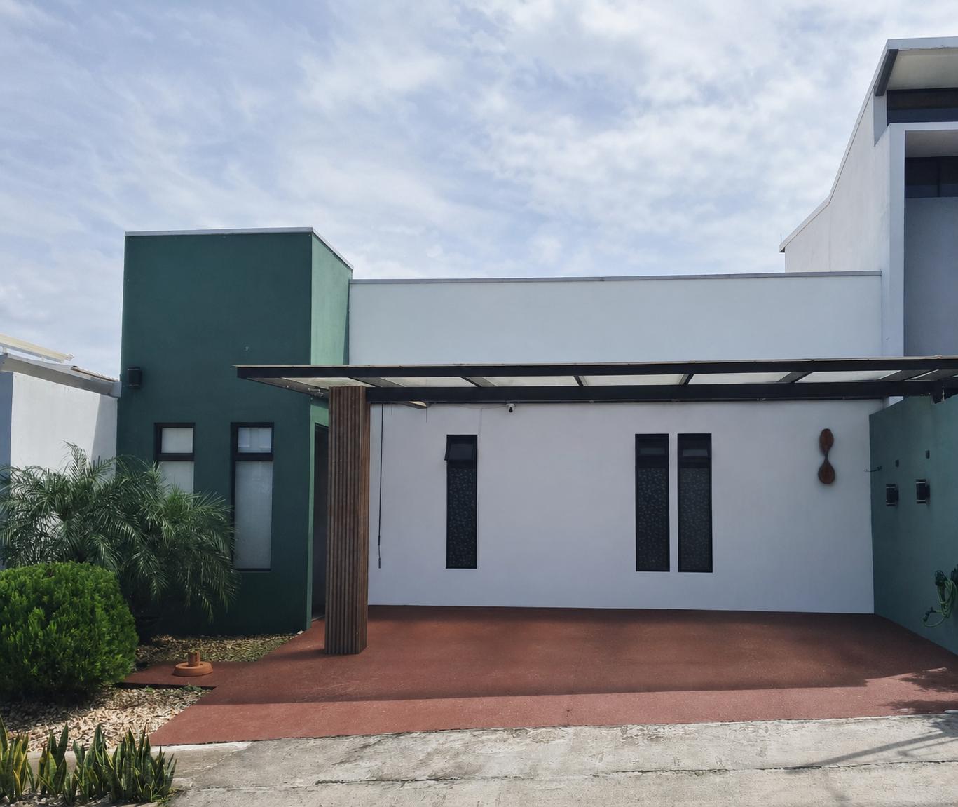 House at Condominio Montezuma