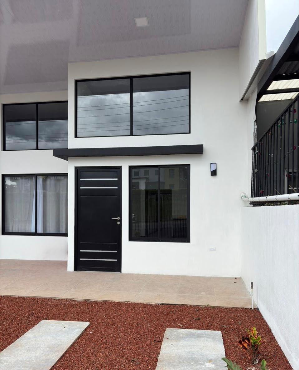 Apartment at Grecia