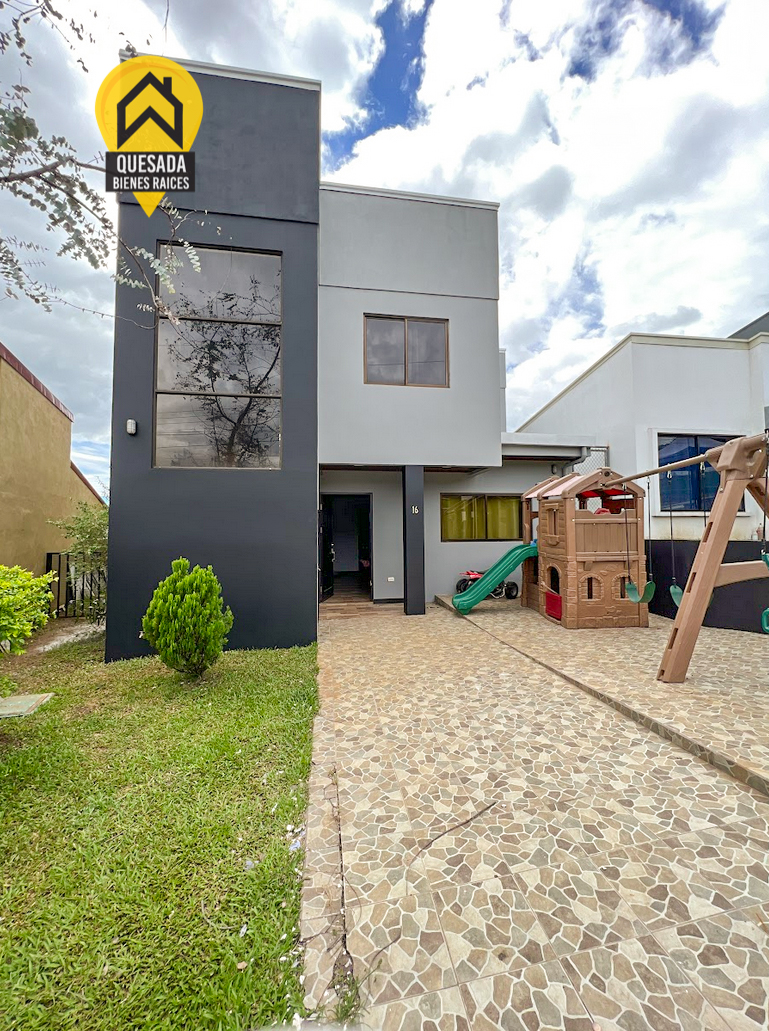 Casa en Condominio Los Olivos