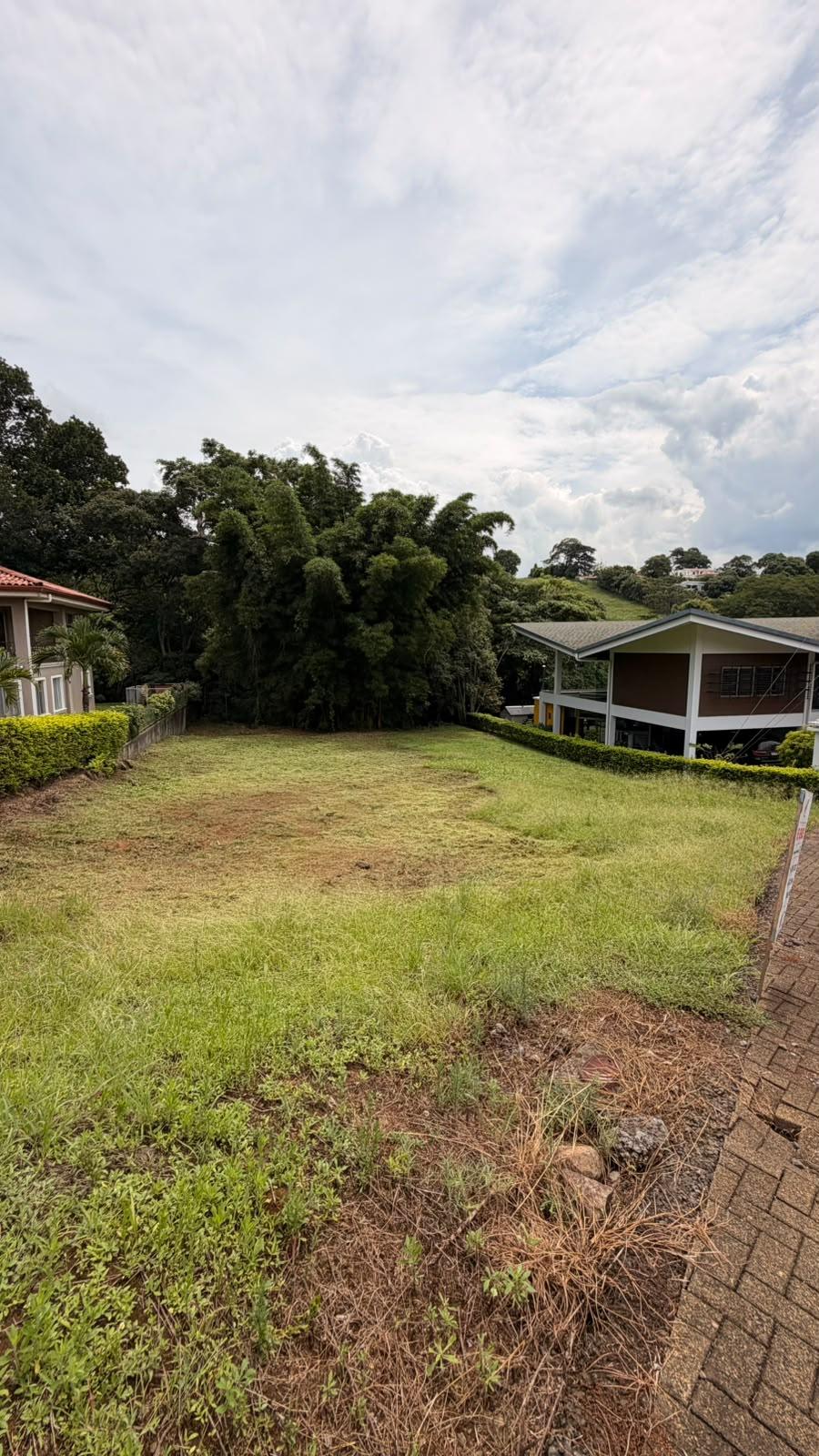 Terreno en Hacienda del Paseo