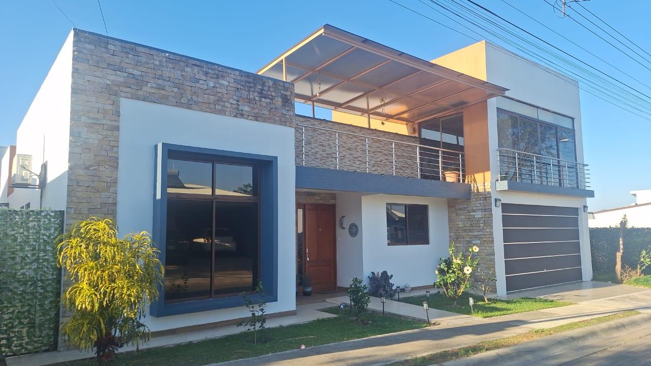 House at Condominio Montezuma