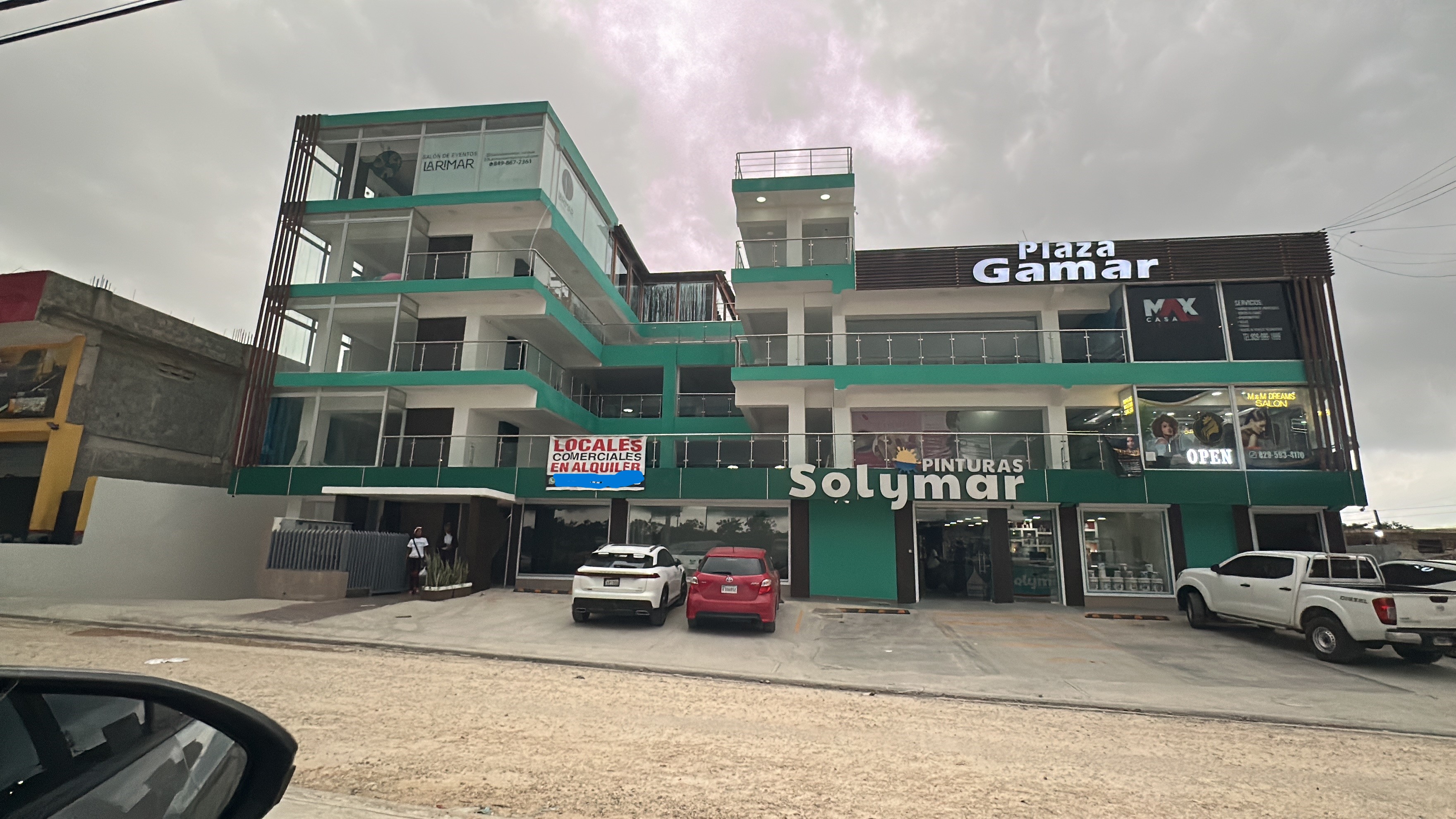 Local comercial en San Isidro