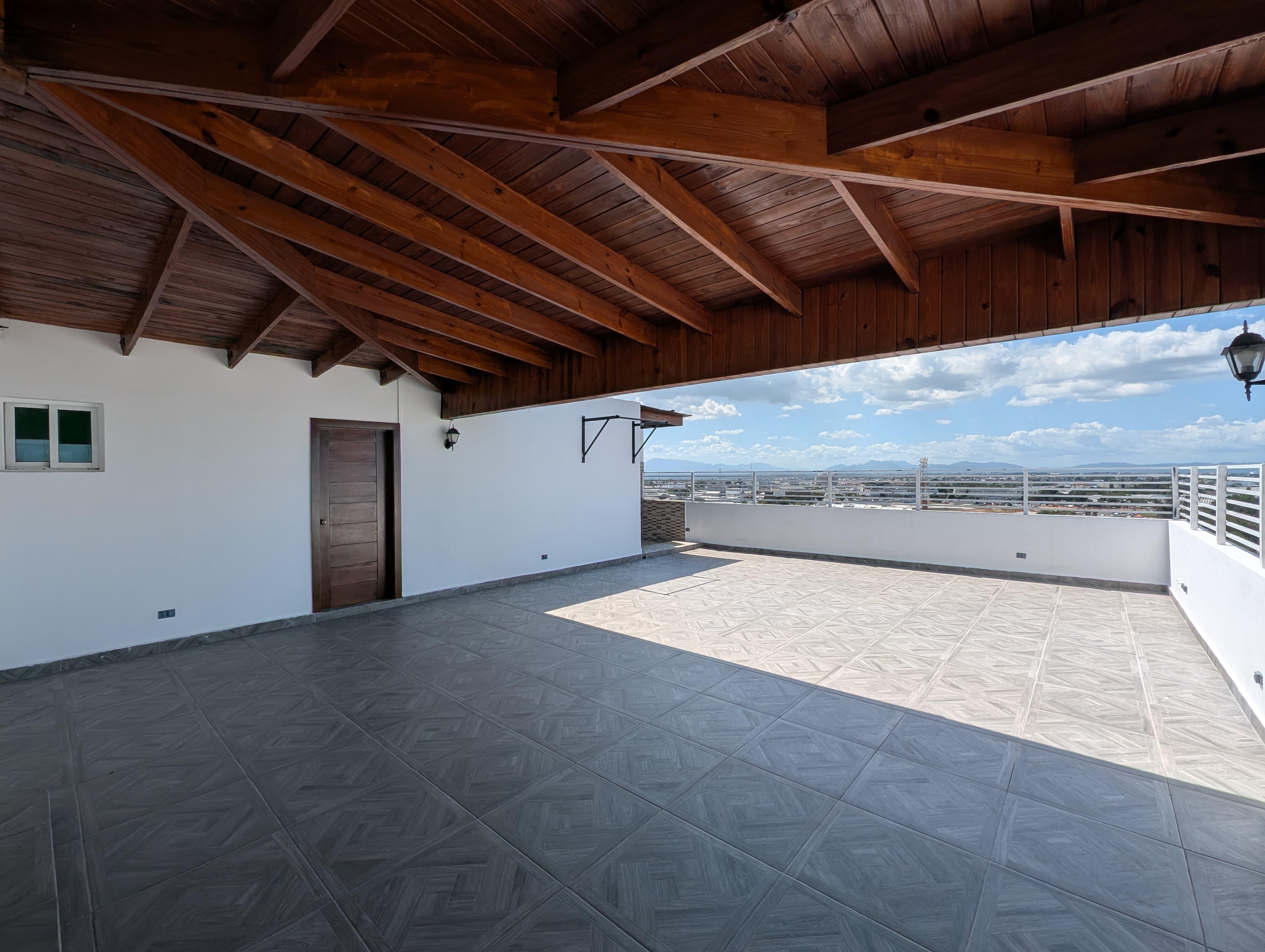 Penthouse en urbanizacion real