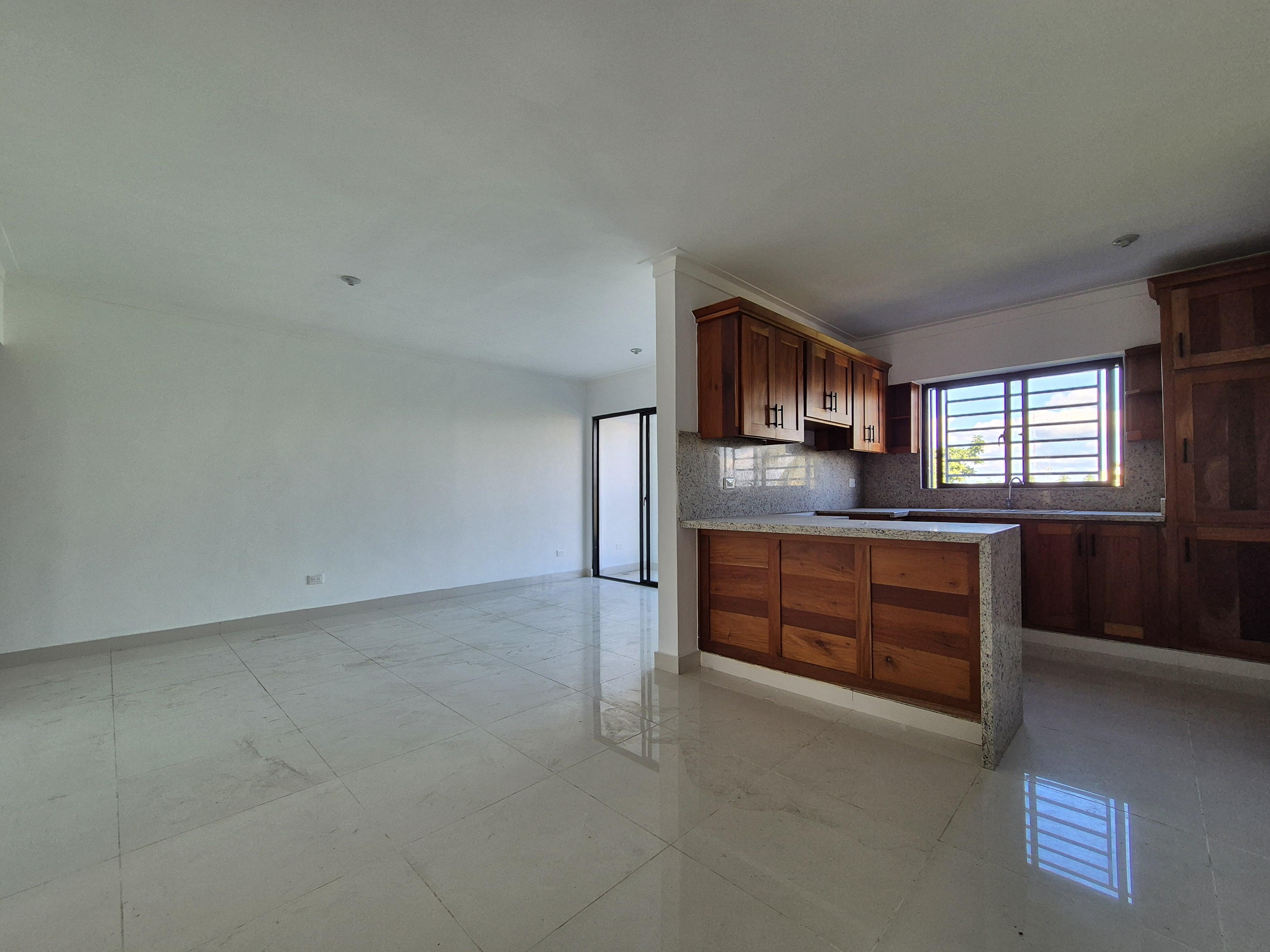 Apartamento nuevo con terraza privada de 3 habitaciones y 2 parqueos en Las Palmas de Alma Rosa.