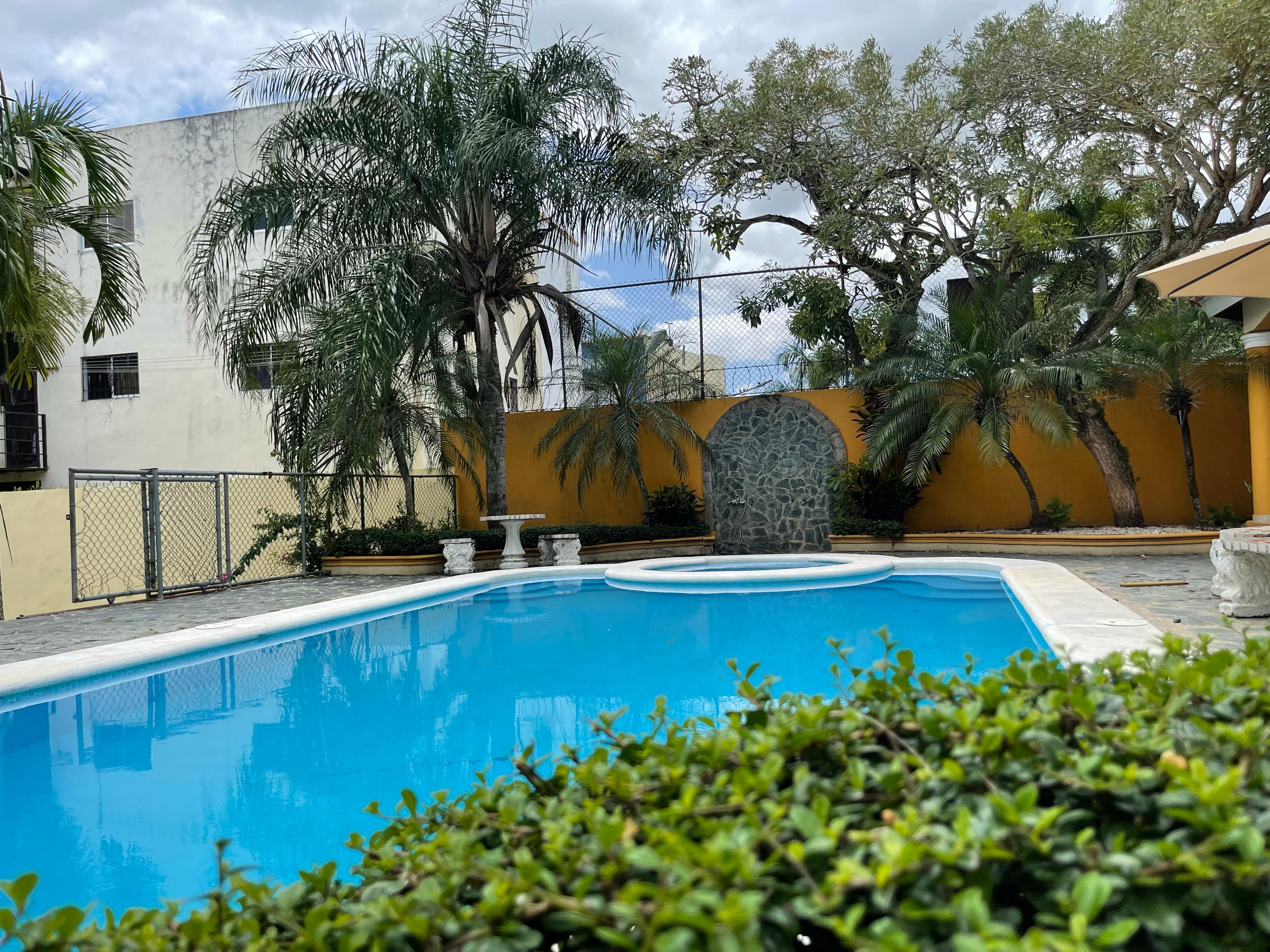 Vive con Comodidad: Apto Familiar en Primer Nivel