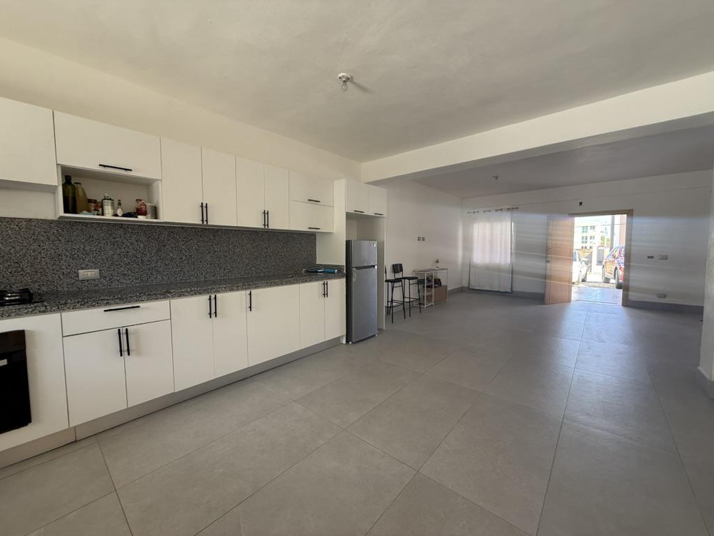 Villa de 2 niveles a dos 2 minutos de la playa