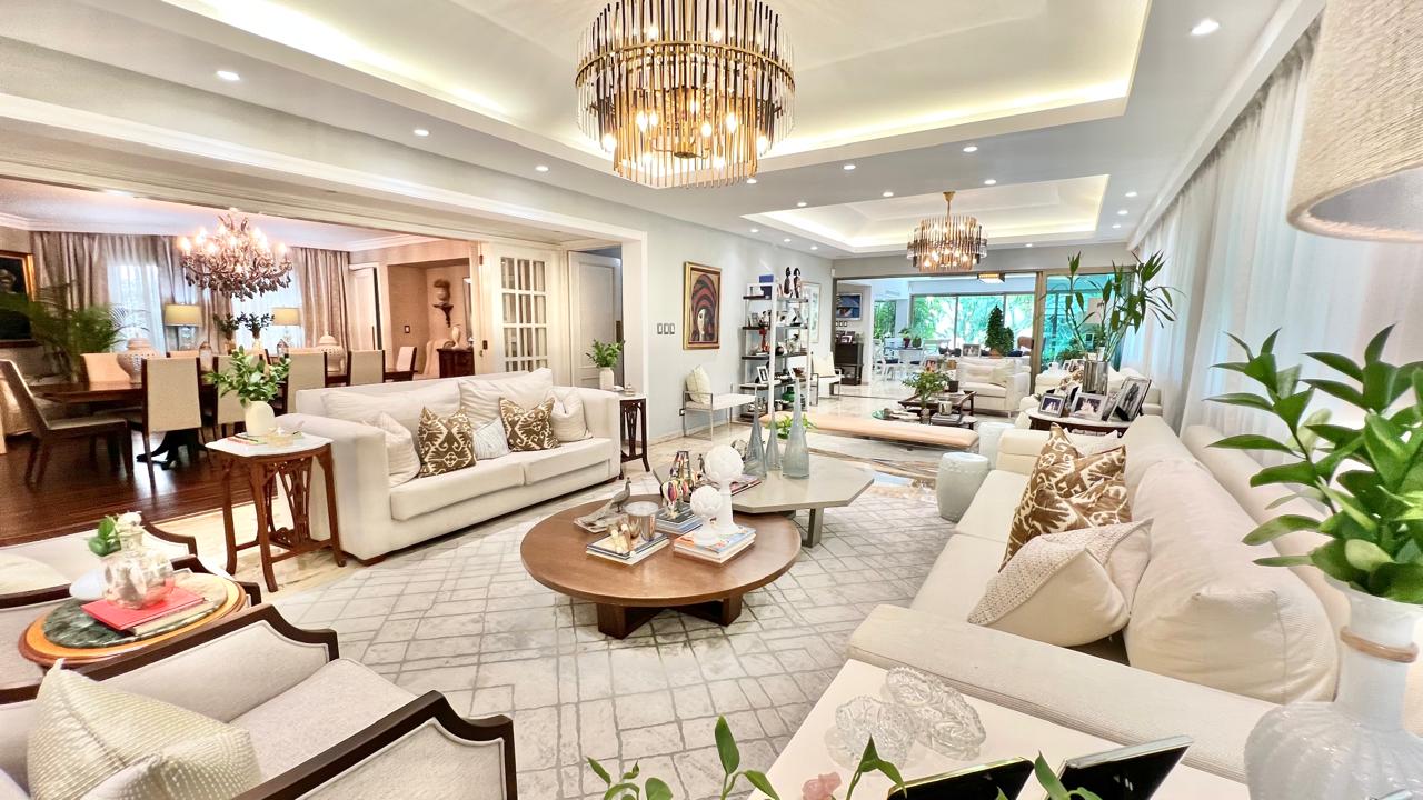 Hermosa casa en venta en el exclusivo sector de Los Pinos