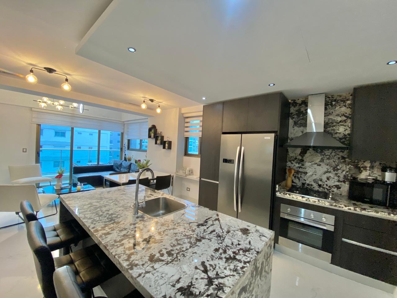 Lindo Apartamento Amueblado en Piantini