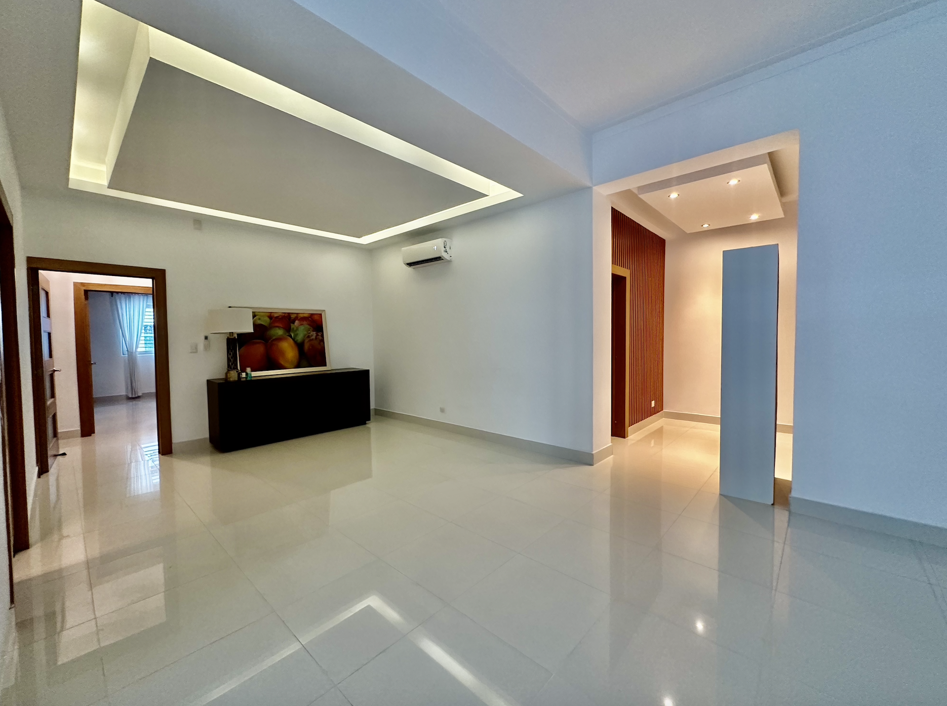 Alquilo apartamento Segunda con Terraza en La Esperilla