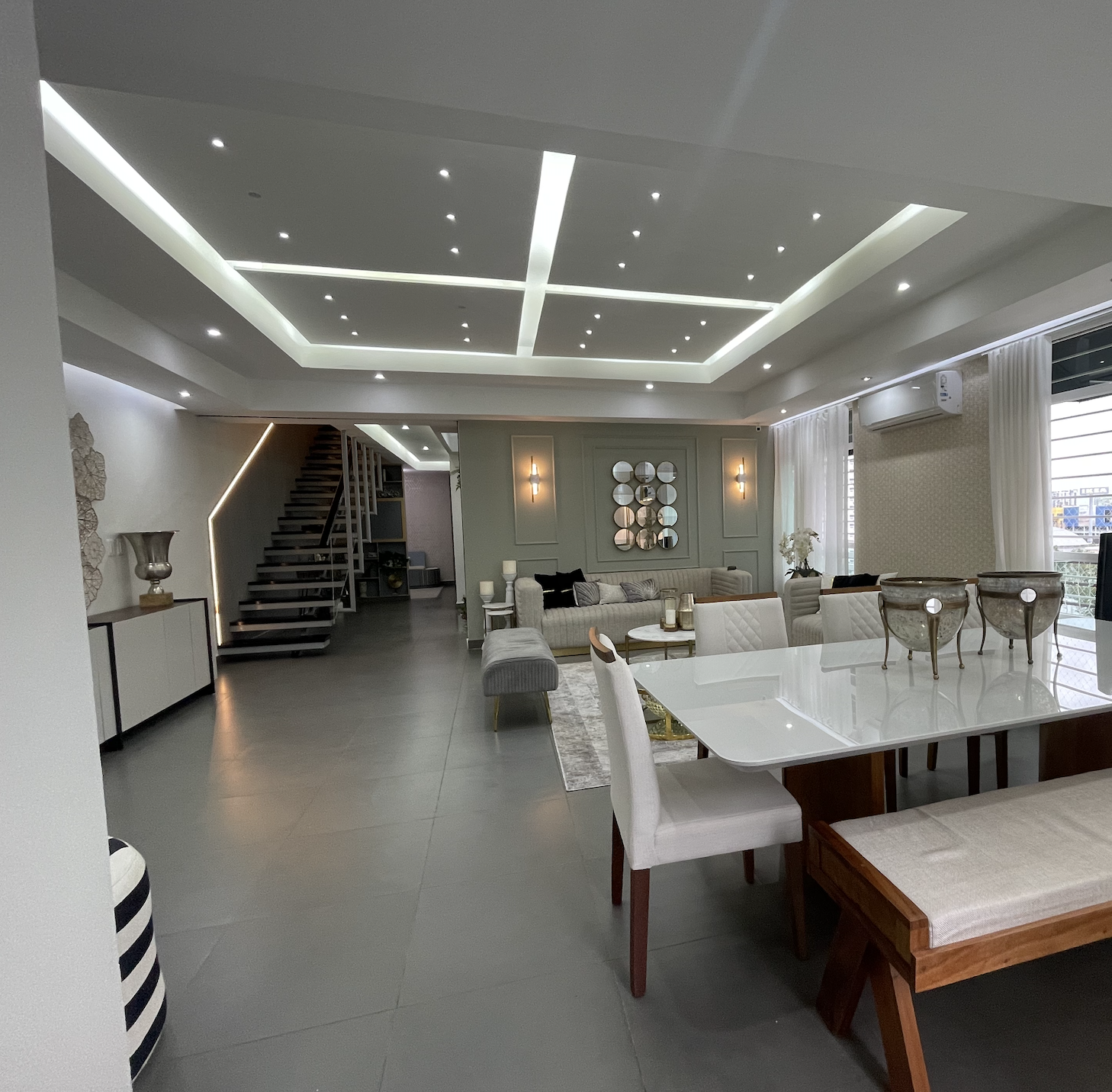 Se vende hermoso penthouse en Serralles