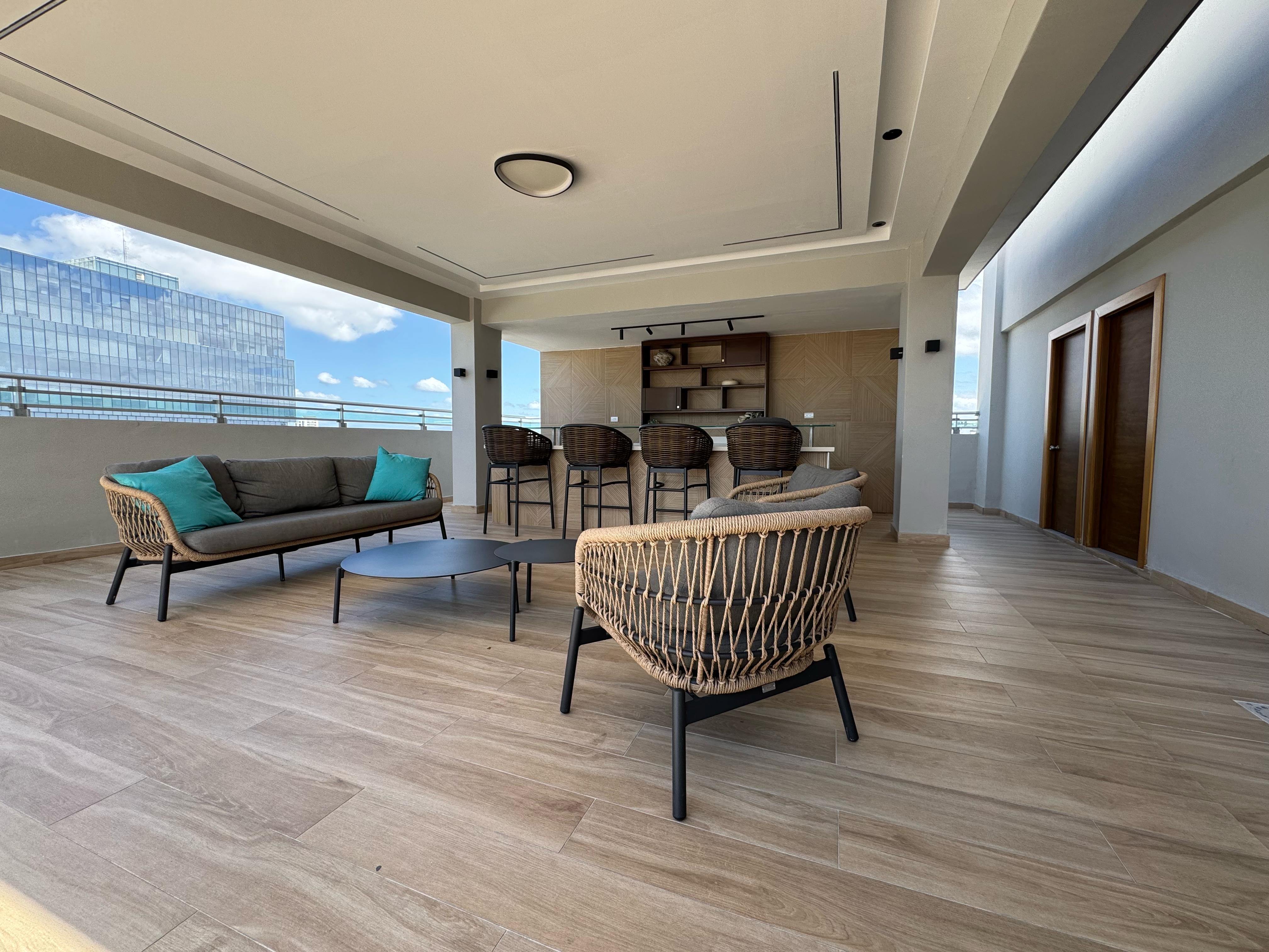 APARTAMENTO EN IMPONENTE TORRE DE BELLA VISTA SUR