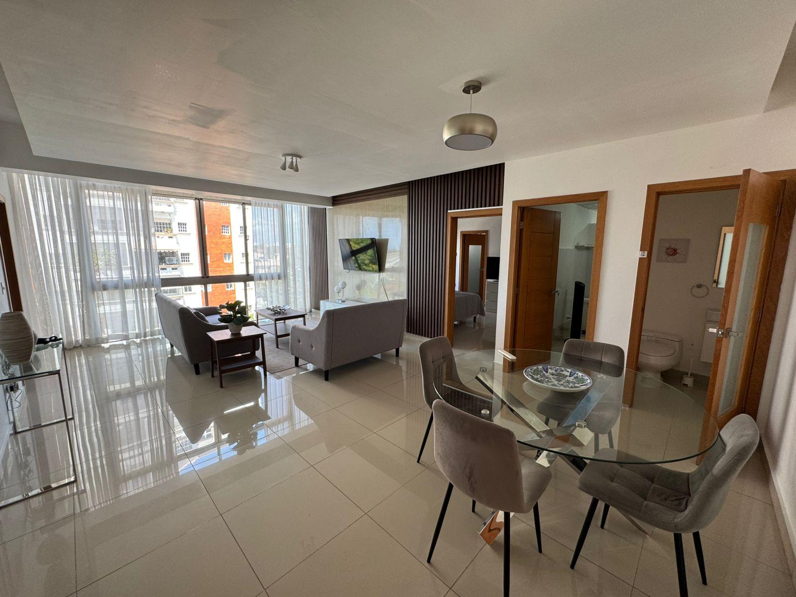 Alquilo apartamento de 2 habitaciones en Bella Vista