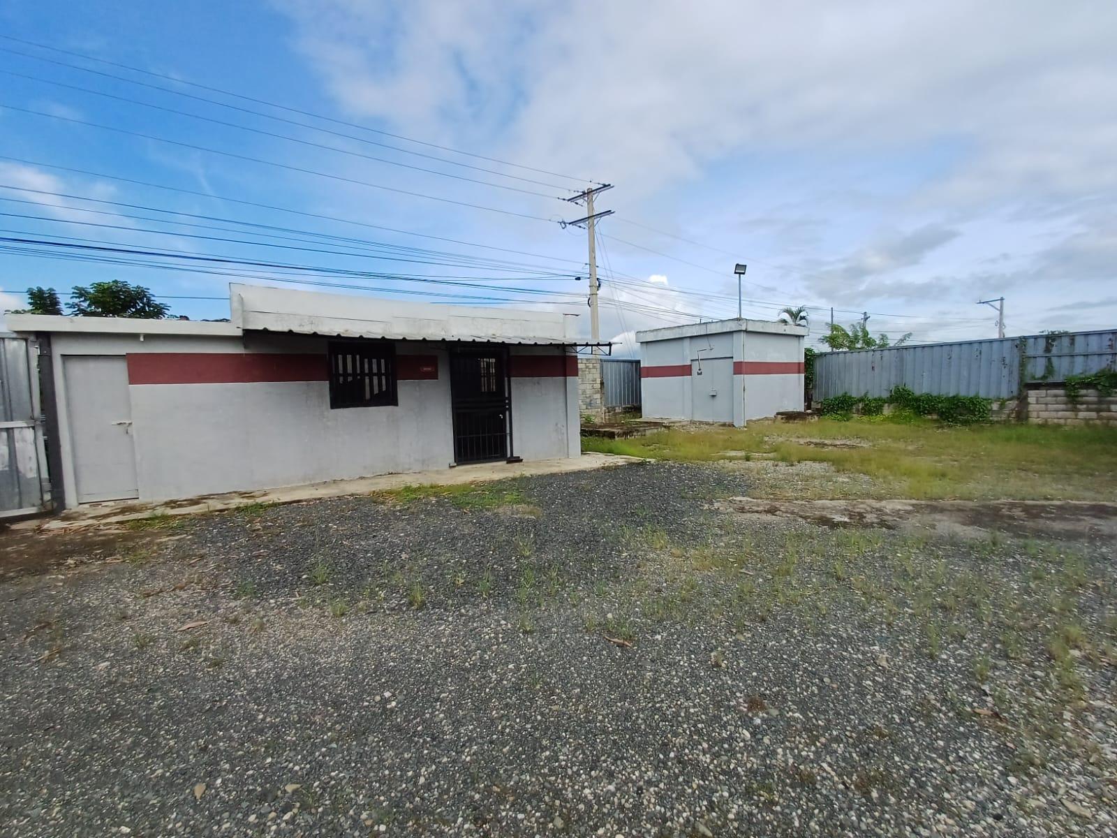 ¡Optimiza tu logística con INES Warehousing!