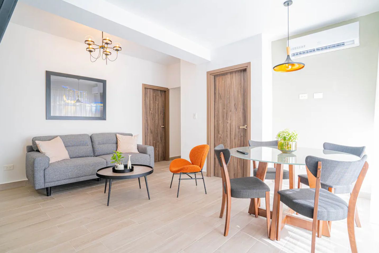 HERMOSO APTO EN EVARISTO MORALES