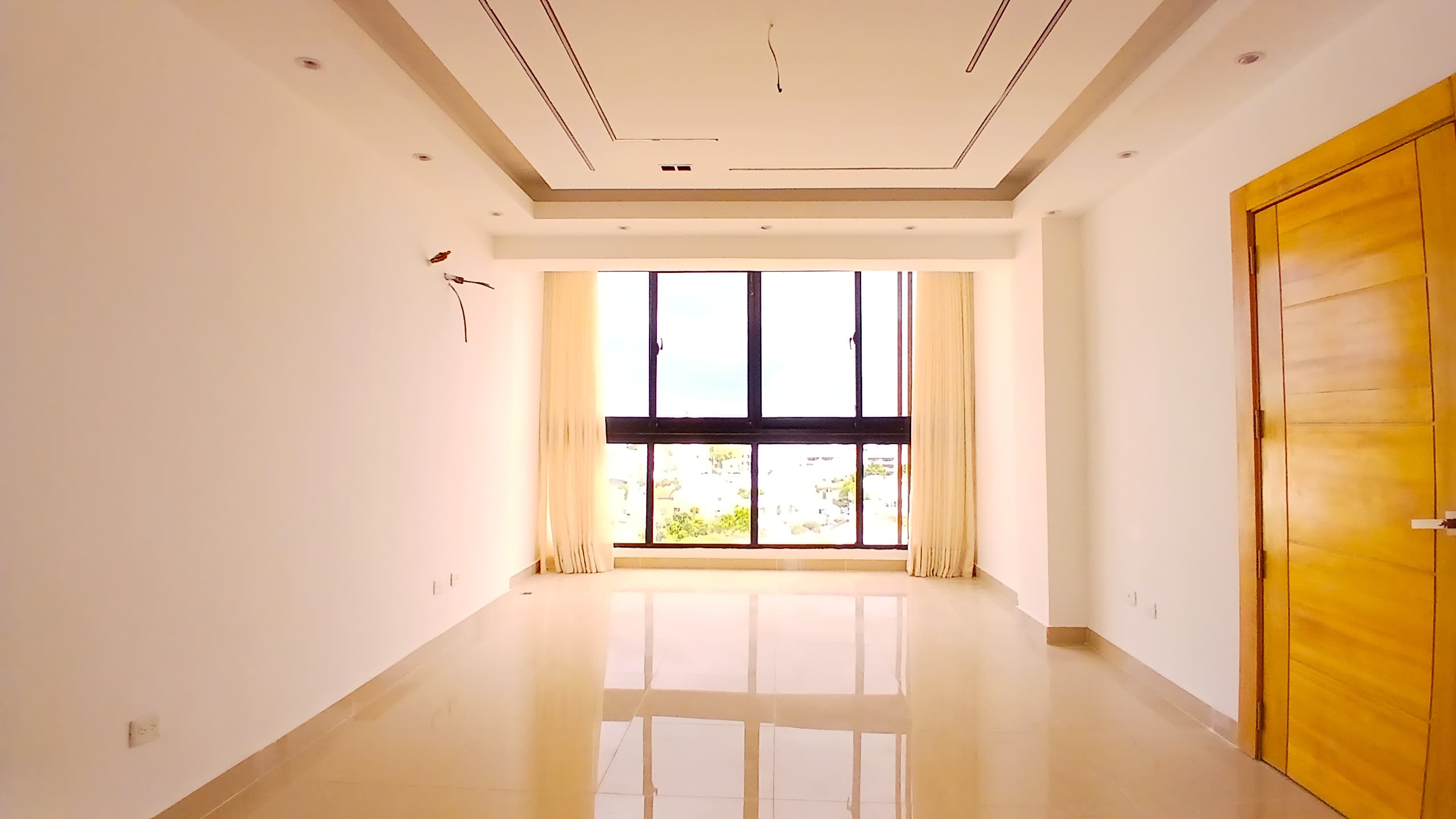 Moderno Apartamento en Torre Residencial en la   Autopista de San Isidro