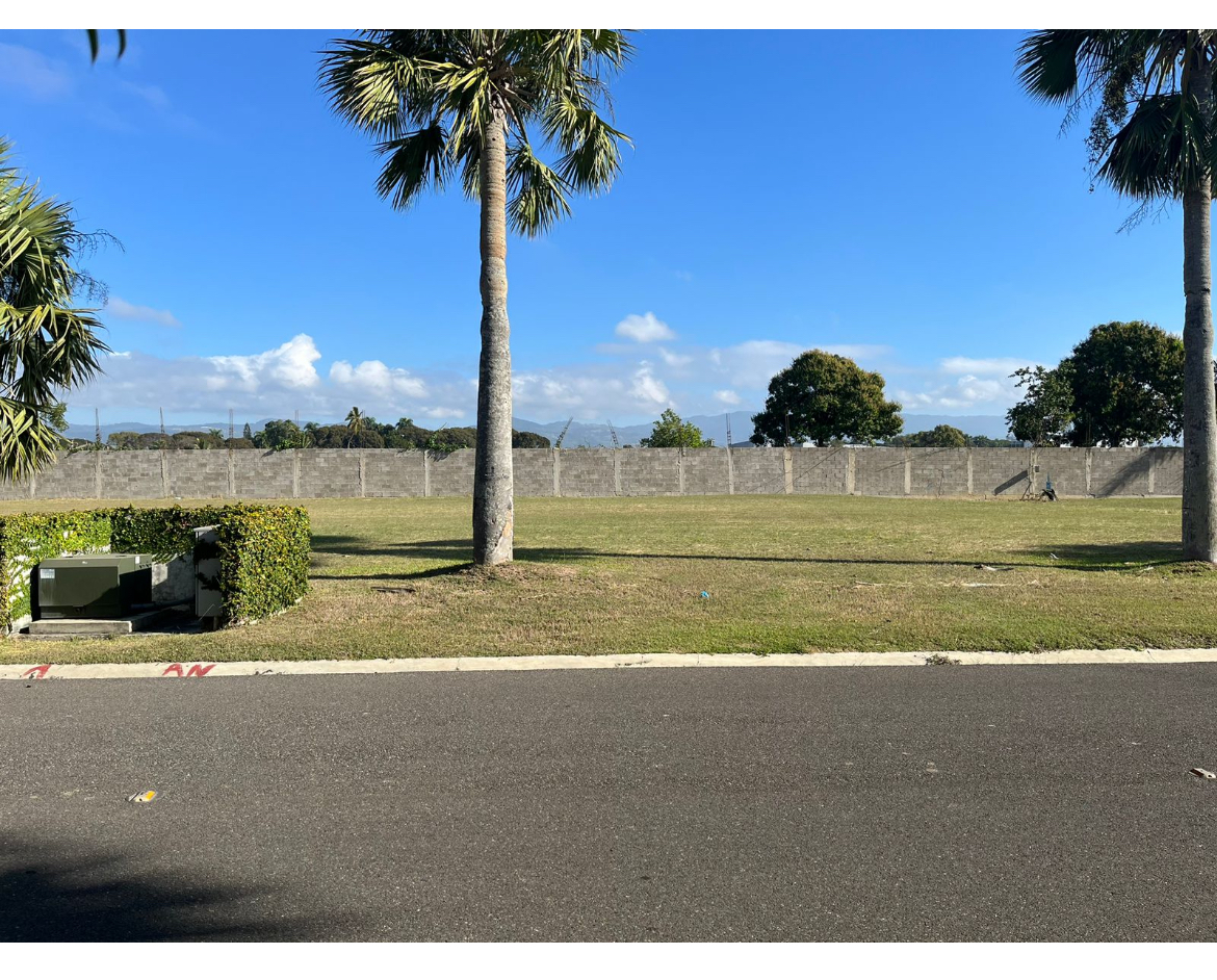 Solar de tus sueños en la mejor zona de Santiago