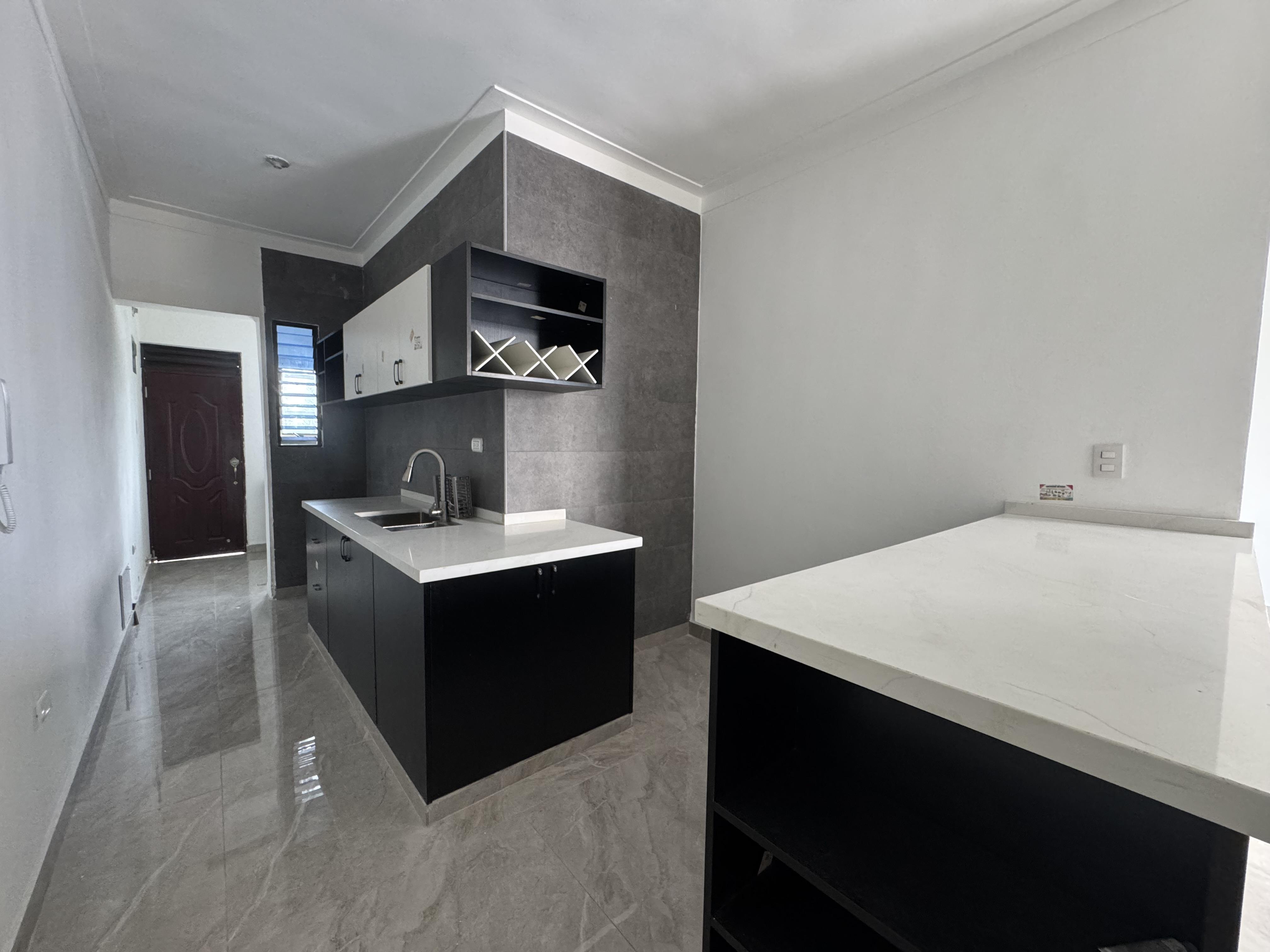 VENDO 1 HABITACION + ESTUDIO  EN PARAISO