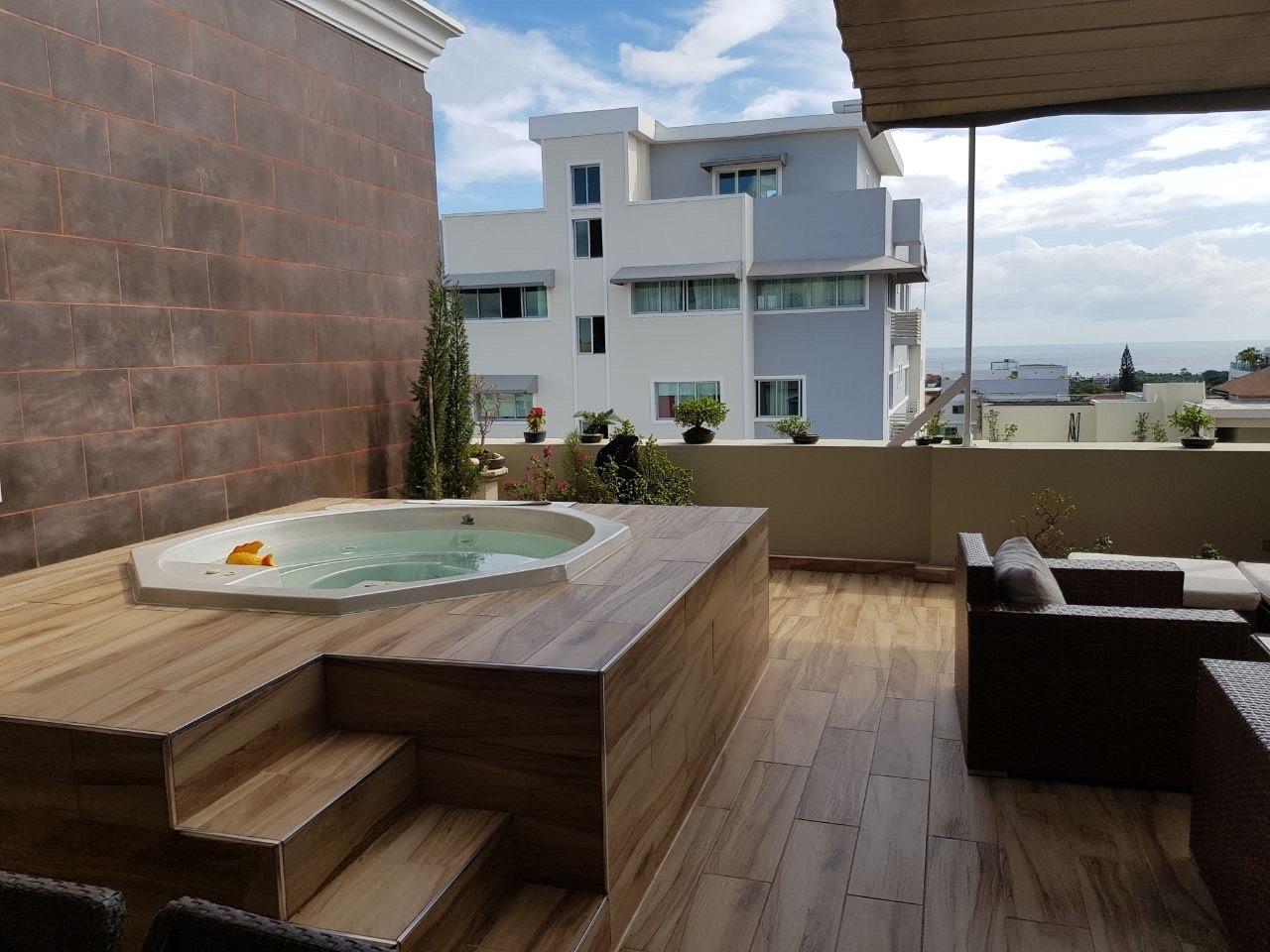 Hermoso penthouse con vista al mar