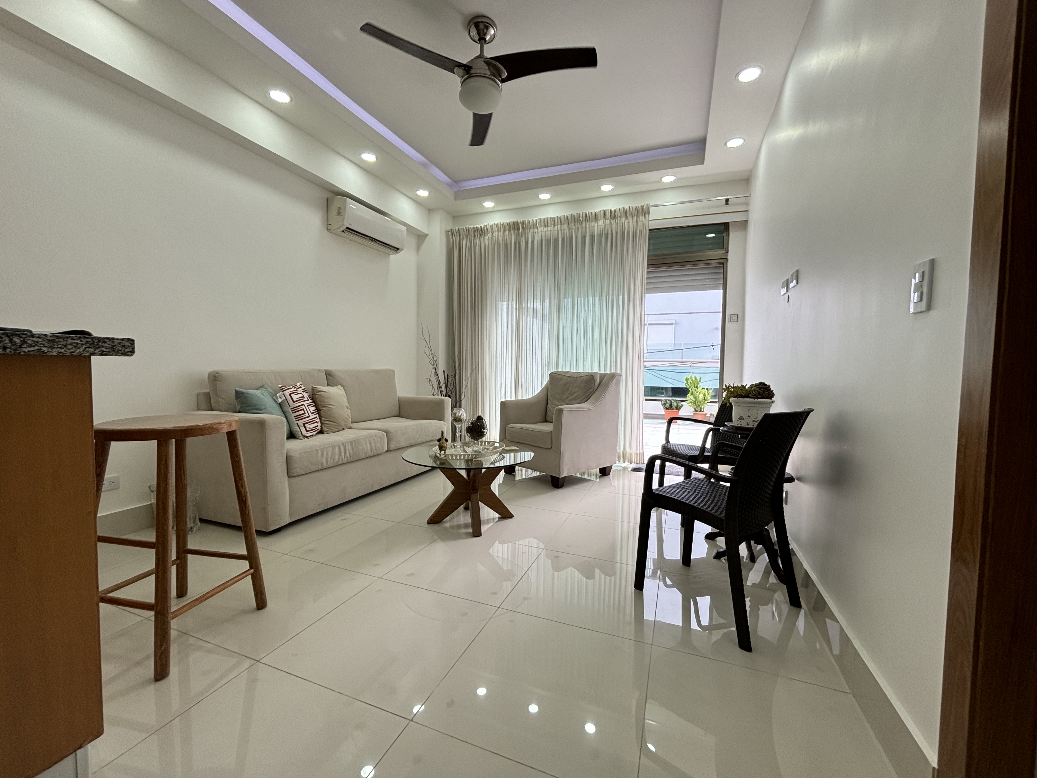 SEGUNDA CON TERRAZA EN EL MILLON