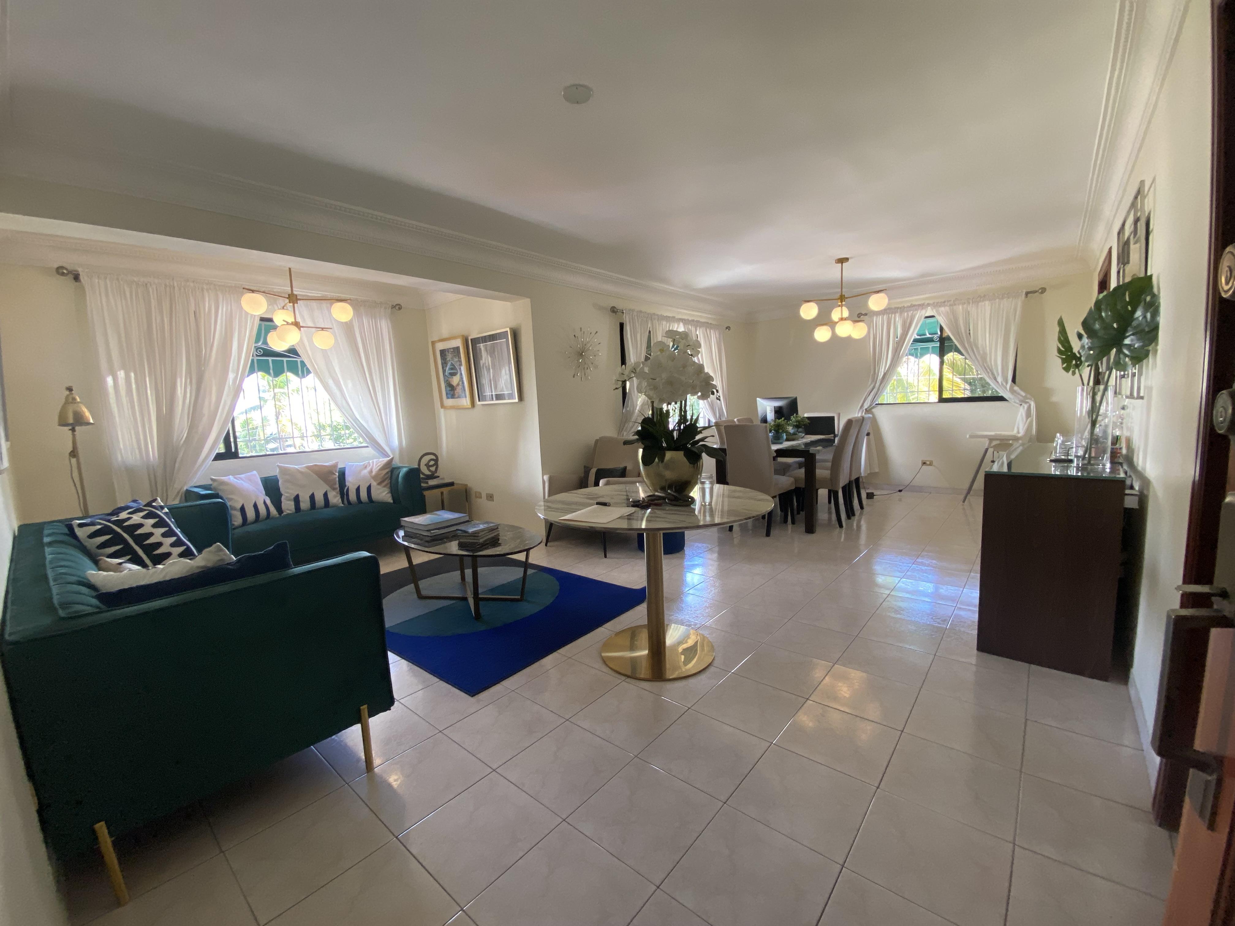 Apartamento de 3 habitaciones en Renacimiento