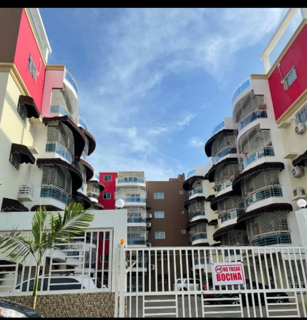 Amplios apartamentos en Alma Rosa I