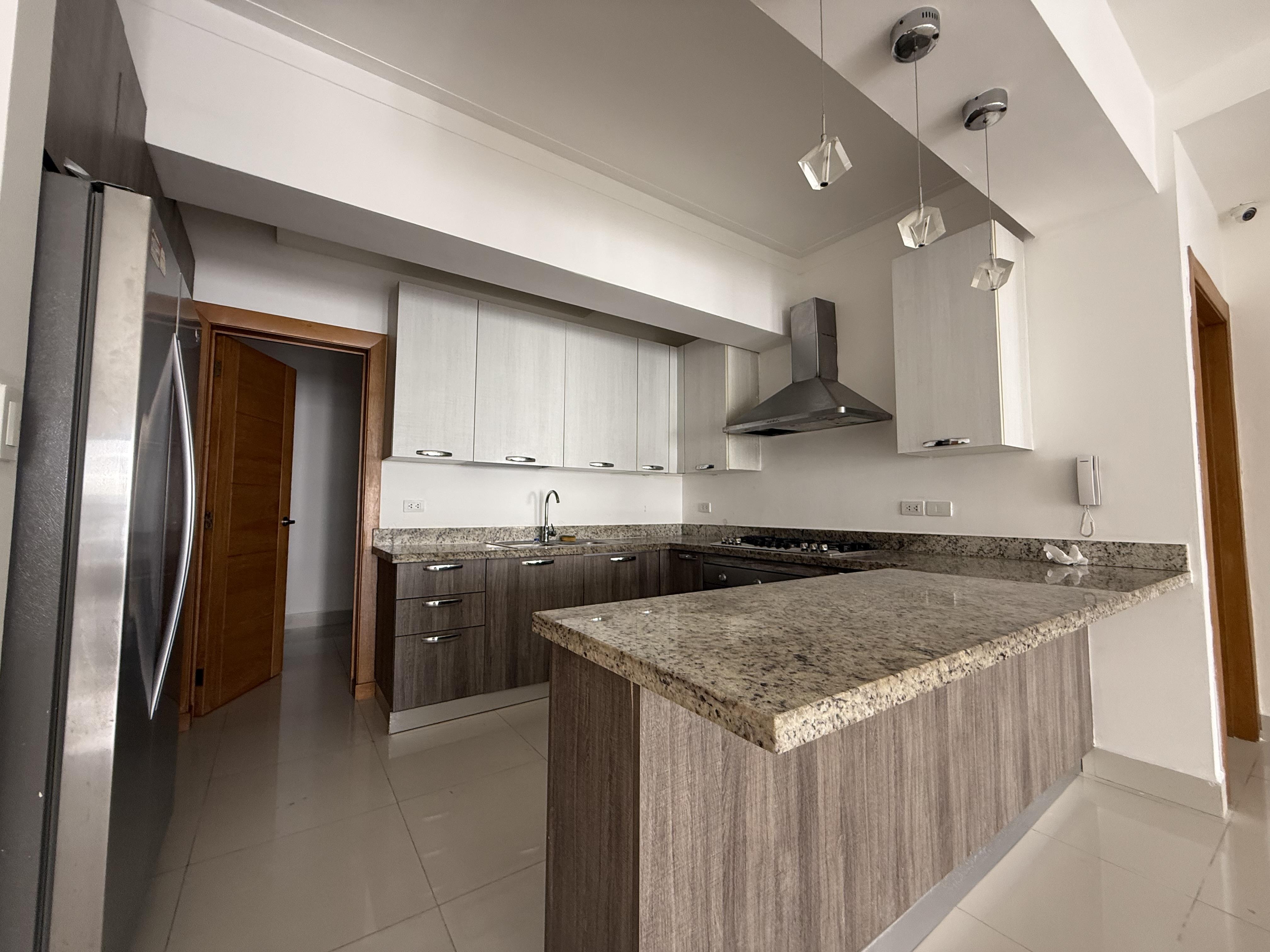 Apartamento en Piantini, 2 habitaciones, Nivel 8