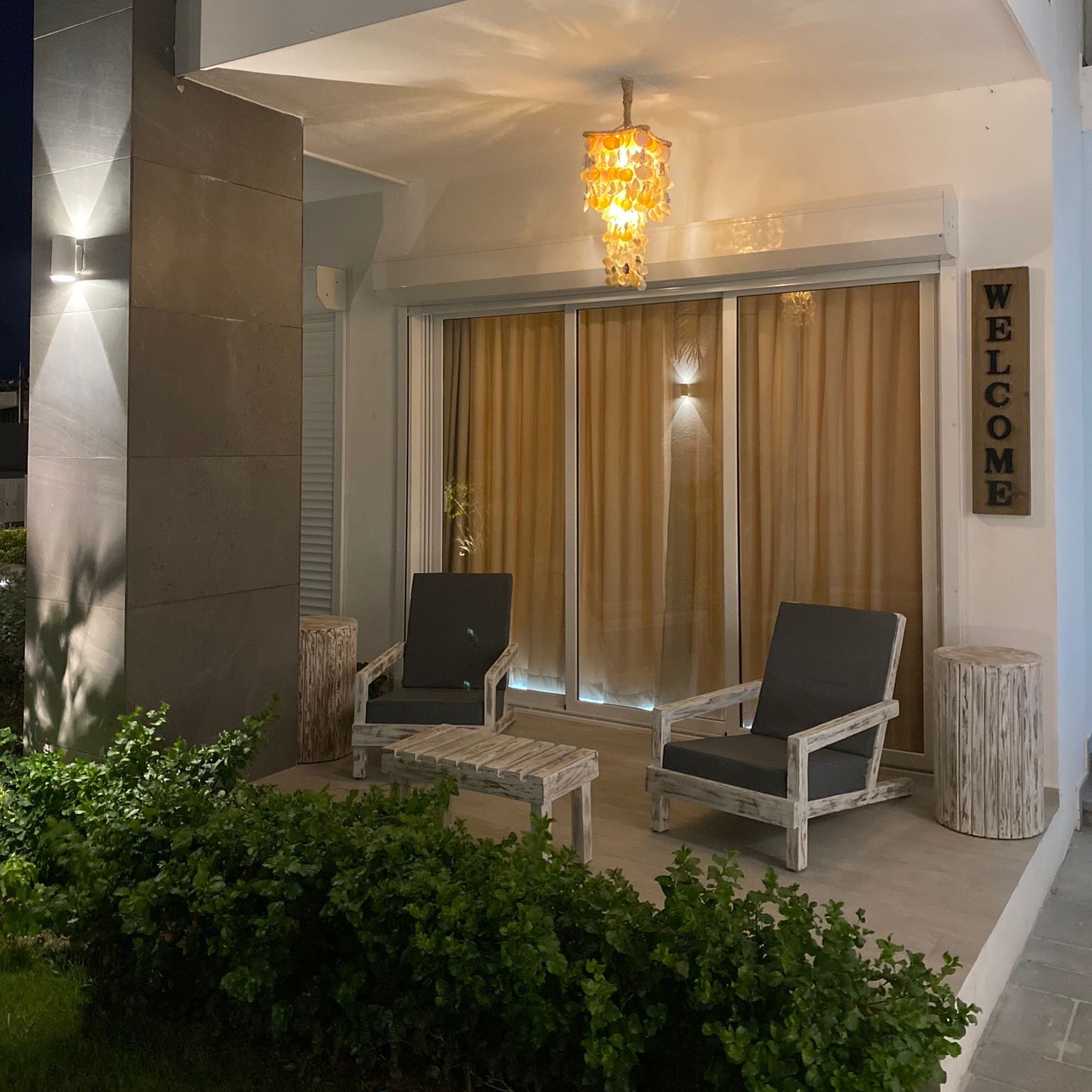 Apartamento de inversion en el paraíso con club de playa